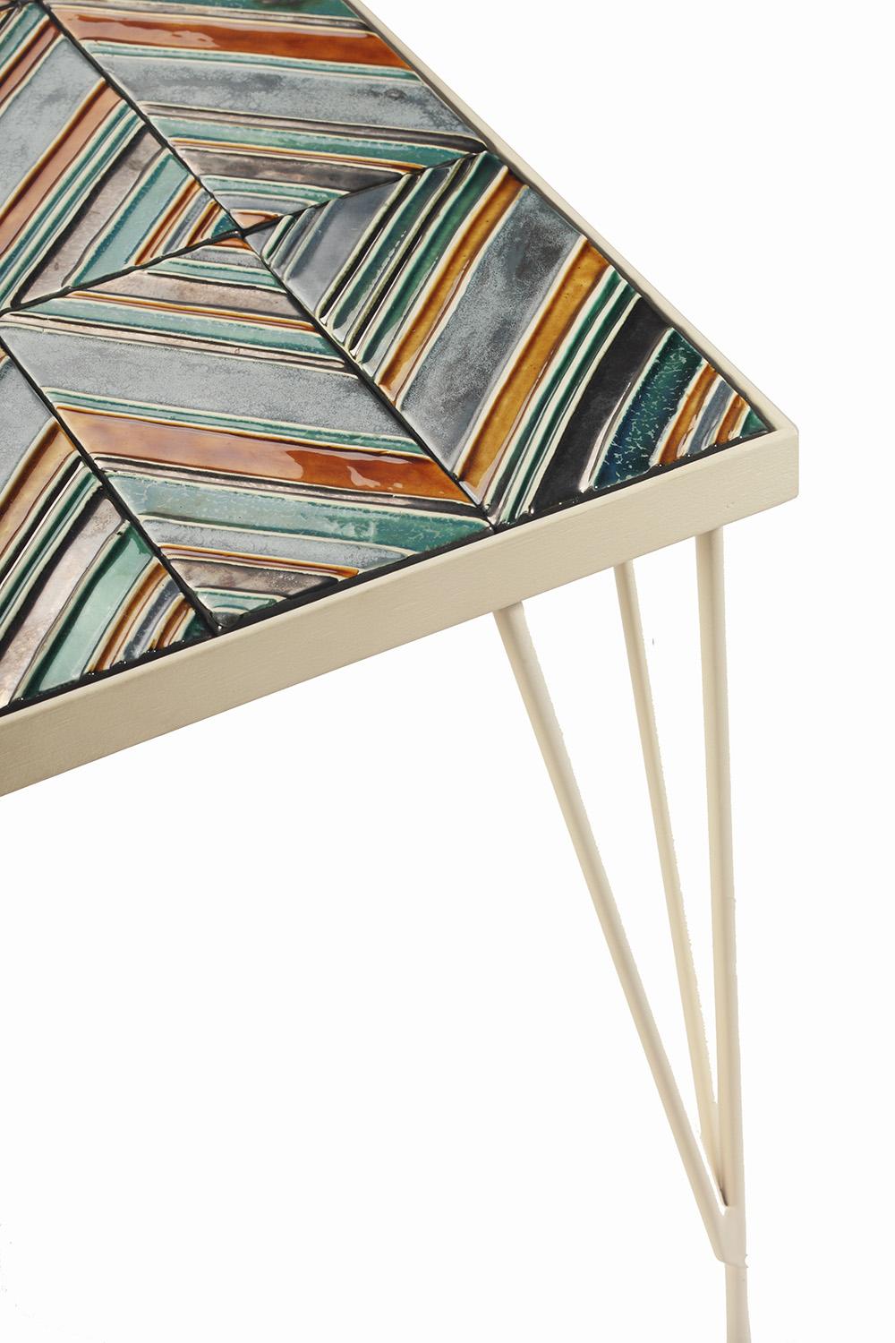 Mid-Century Modern Table d'appoint Caldas Jade Patterm avec carreaux portugais pour l'extérieur en vente