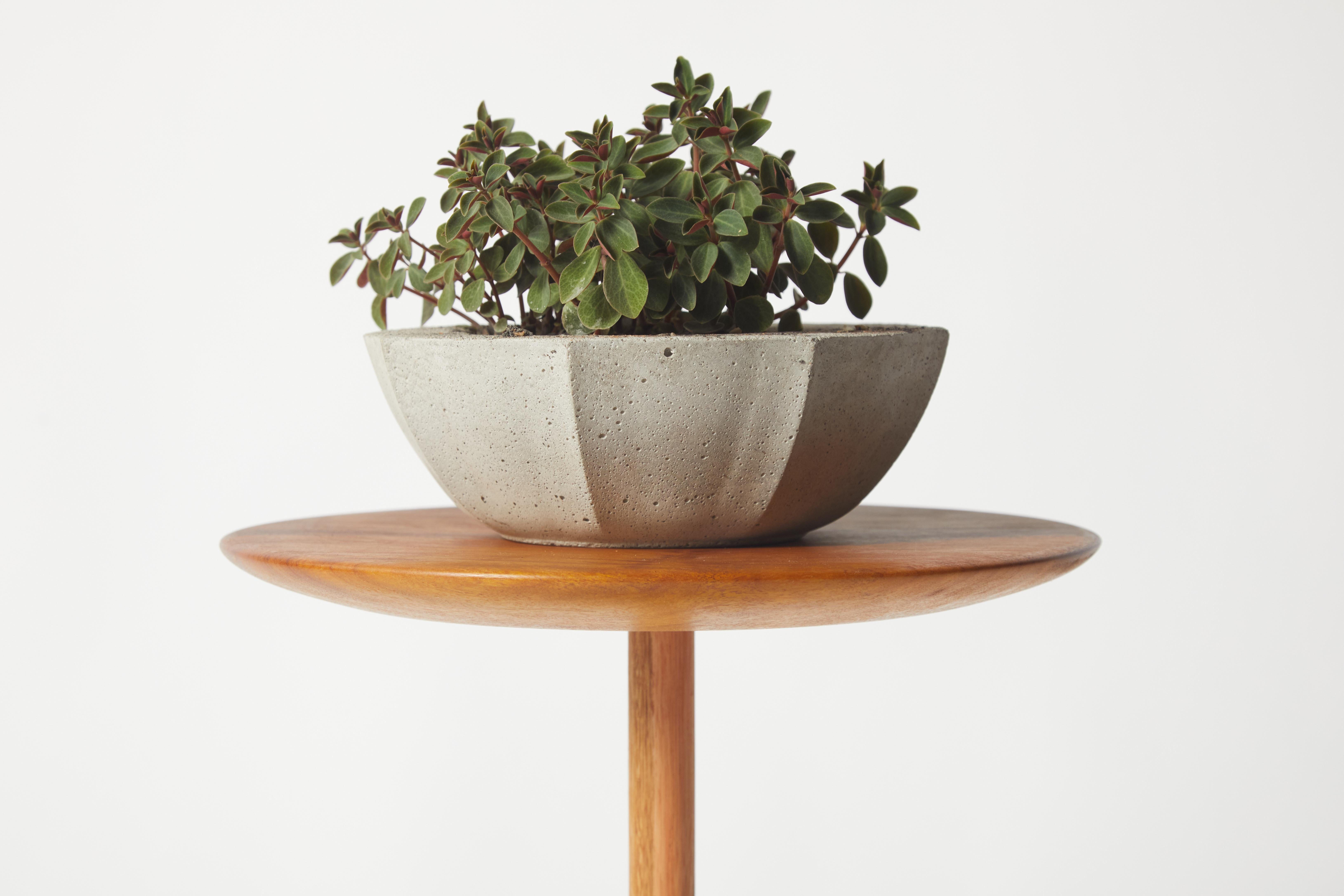 Contemporary 'Cerchi' Side Table - André  Bianco- Brazilian Design  For Sale