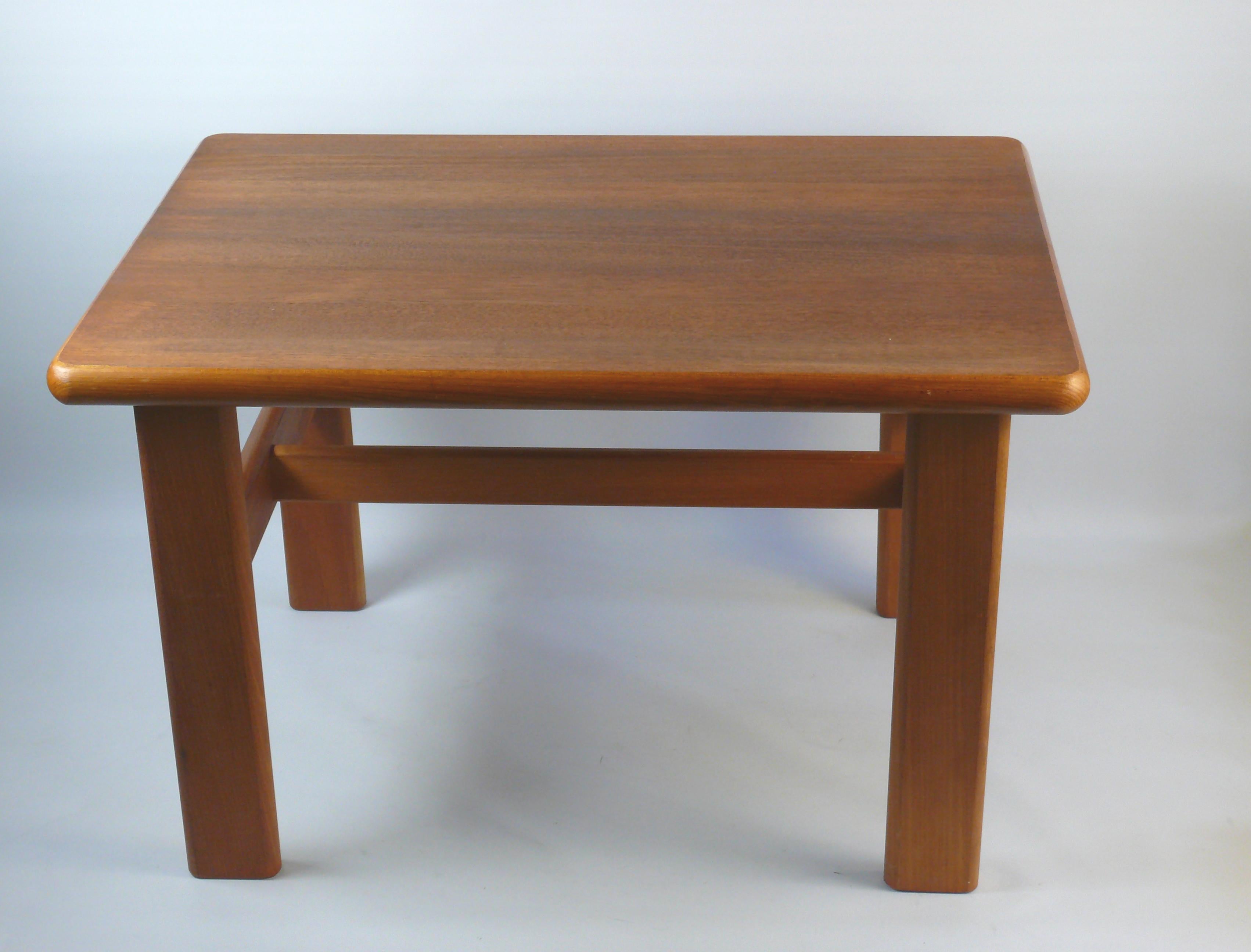 Side Table, Danish Design, 1960s In Good Condition For Sale In Schwerin, MV