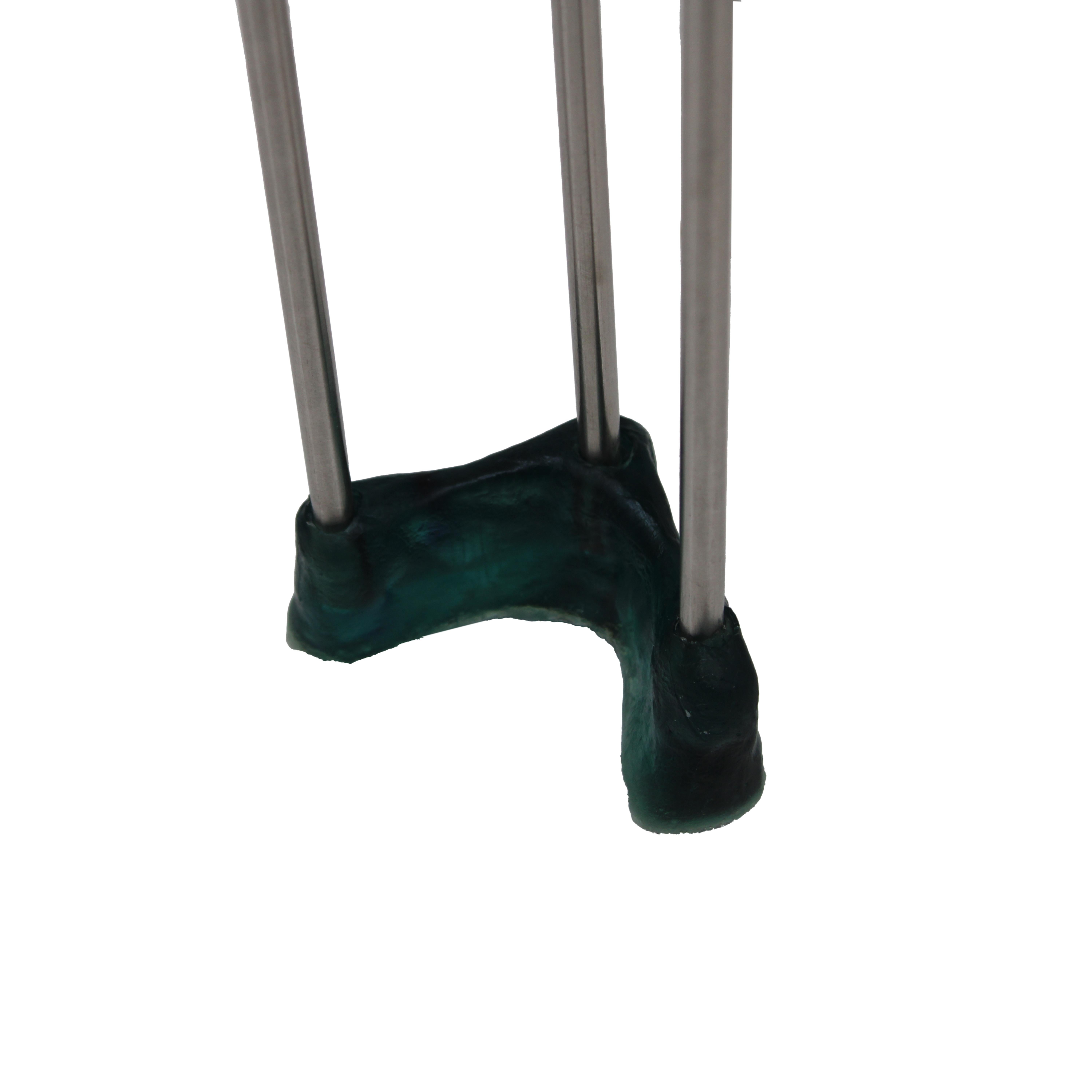 Pesce side table, fish model, designed by gaetano pesce, developed by corsi factory

Fish it is a celebration of gaetano pesce’s boundless creativity, a master at blurring the lines between art and functionality. inspired by the organic beauty of