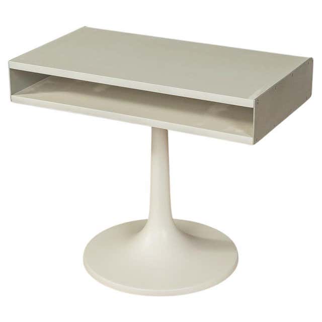 Dieter Rams 'Kängaroo' Fussgestell, for Braun Audio 250 at 1stDibs ...