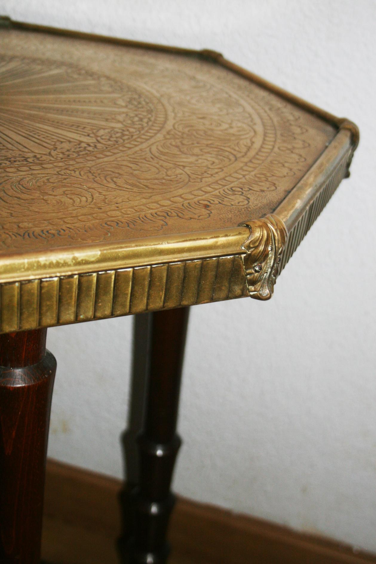 Side Table Embossed Brass Topu and Wooden Legs, England 4