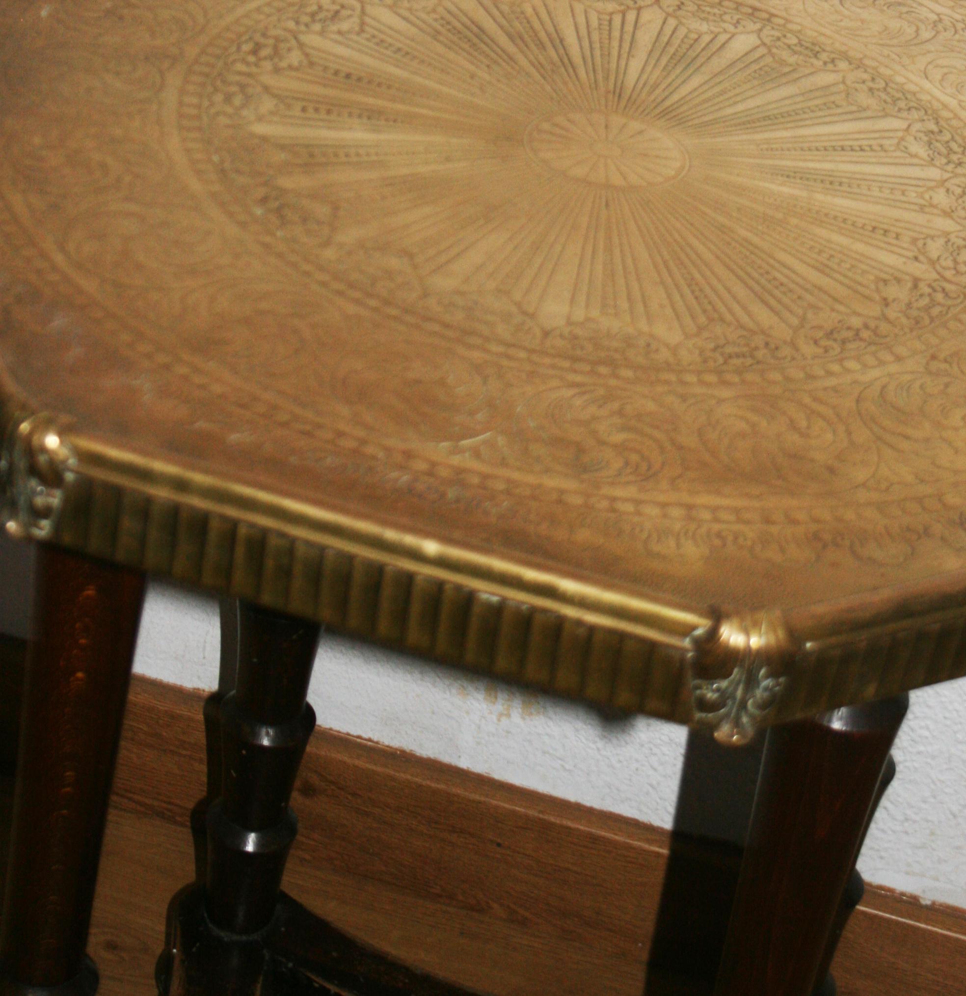 Side Table Embossed Brass Topu and Wooden Legs, England 2
