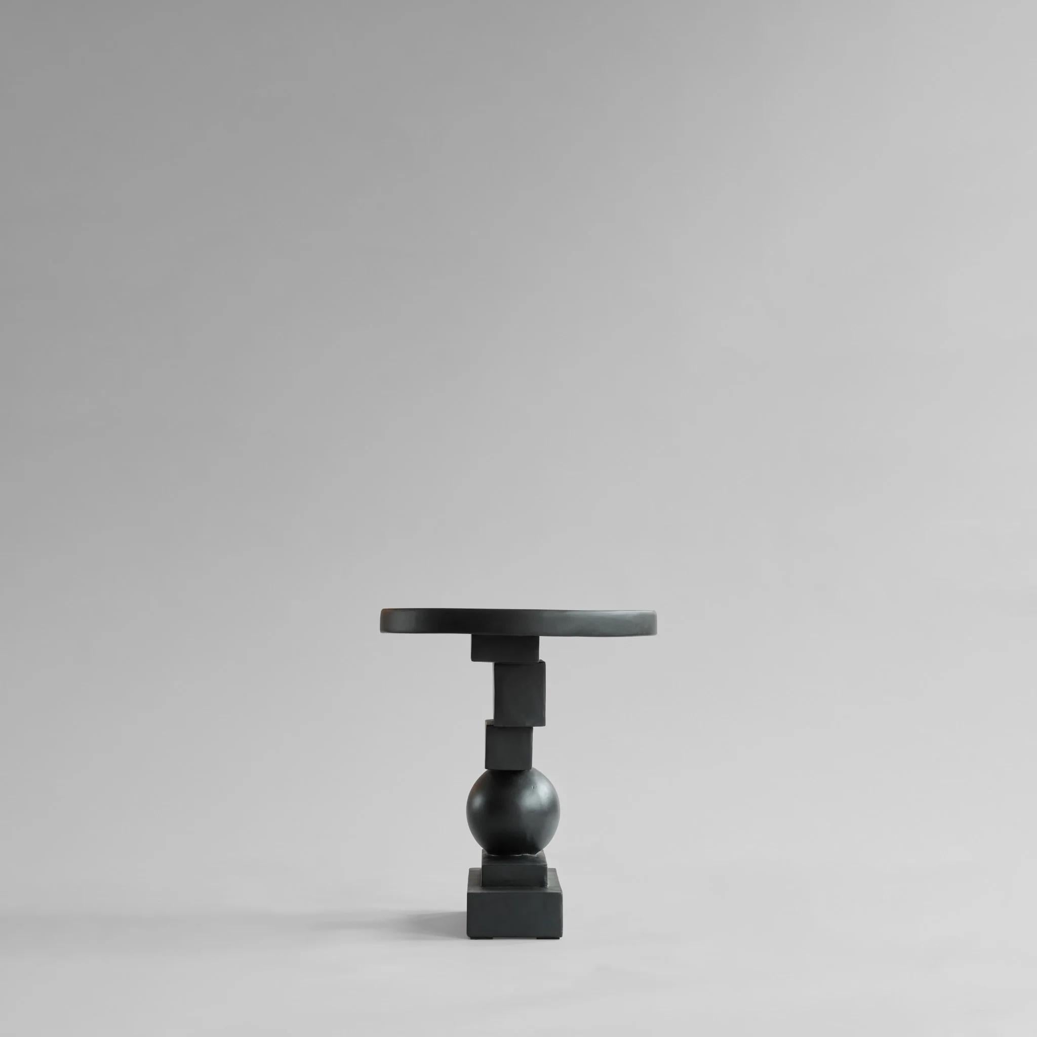 Table d'appoint, bout de canapé, modèle d'artiste, œuvre contemporaine, 21e siècle. Neuf - En vente à Saint-Ouen, FR