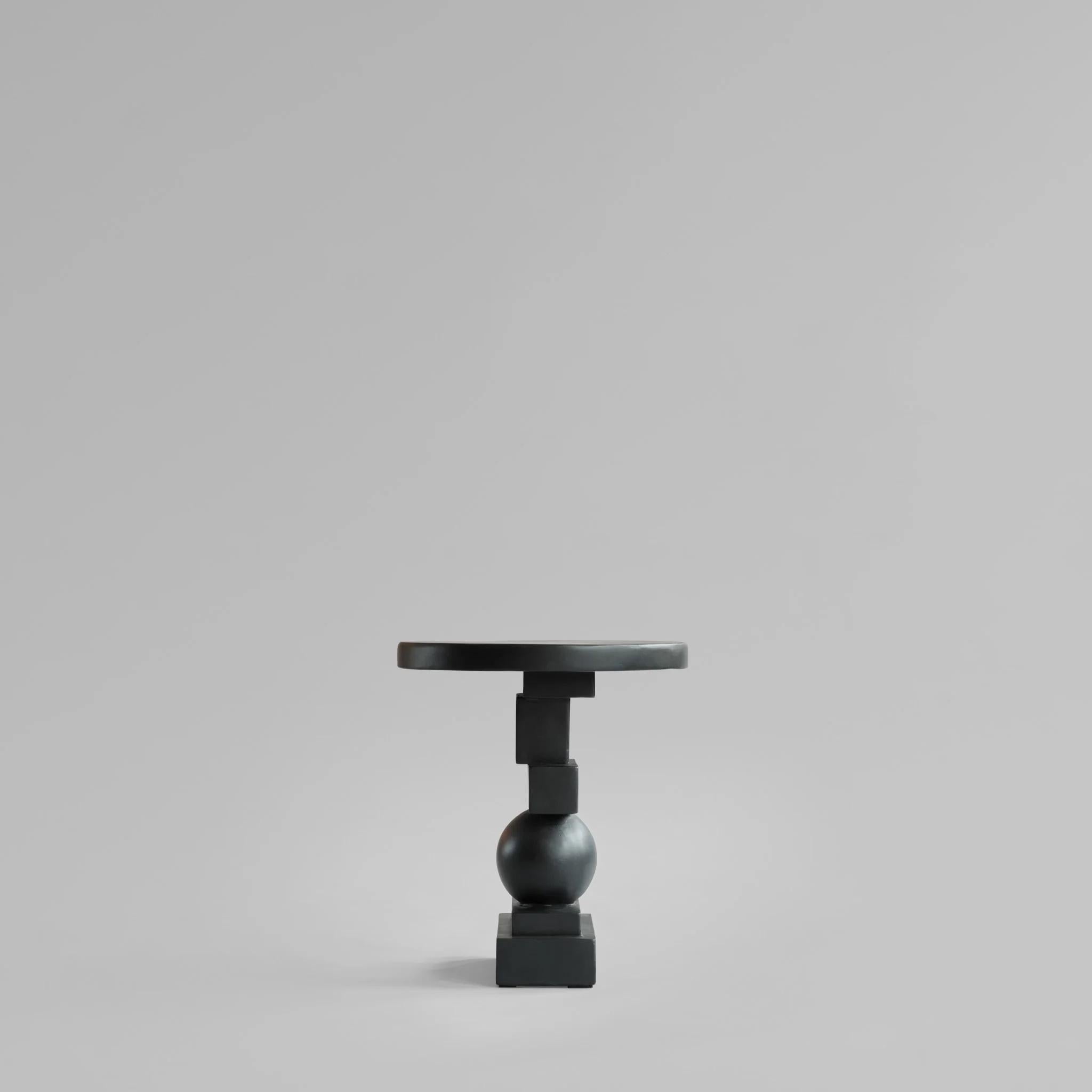 XXIe siècle et contemporain Table d'appoint, bout de canapé, modèle d'artiste, œuvre contemporaine, 21e siècle. en vente