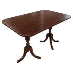 SIDE TABLE English, 20th Century, in Mahogany Wood