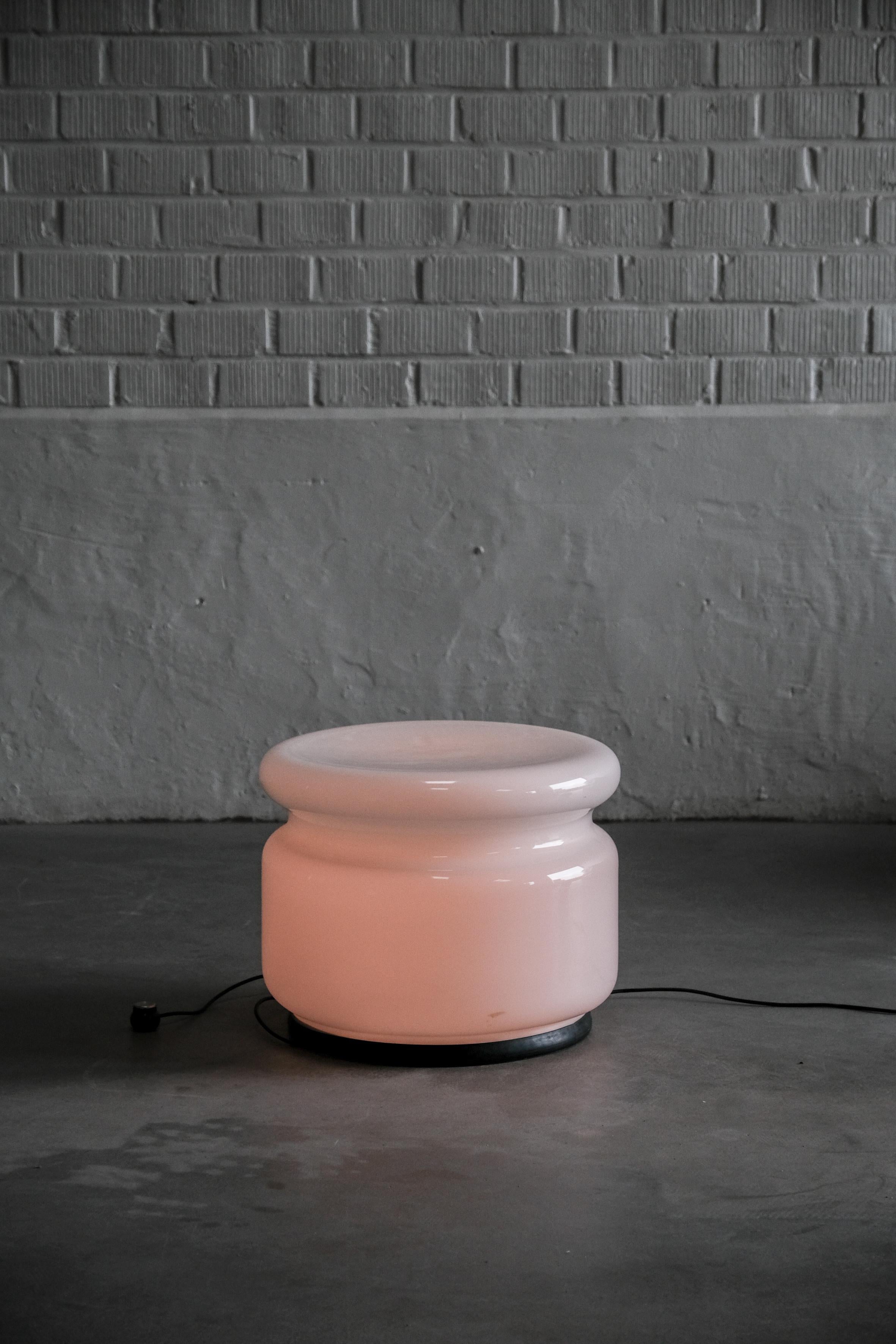 Side table / floorlamp by Leucos Itlay 1970s 1