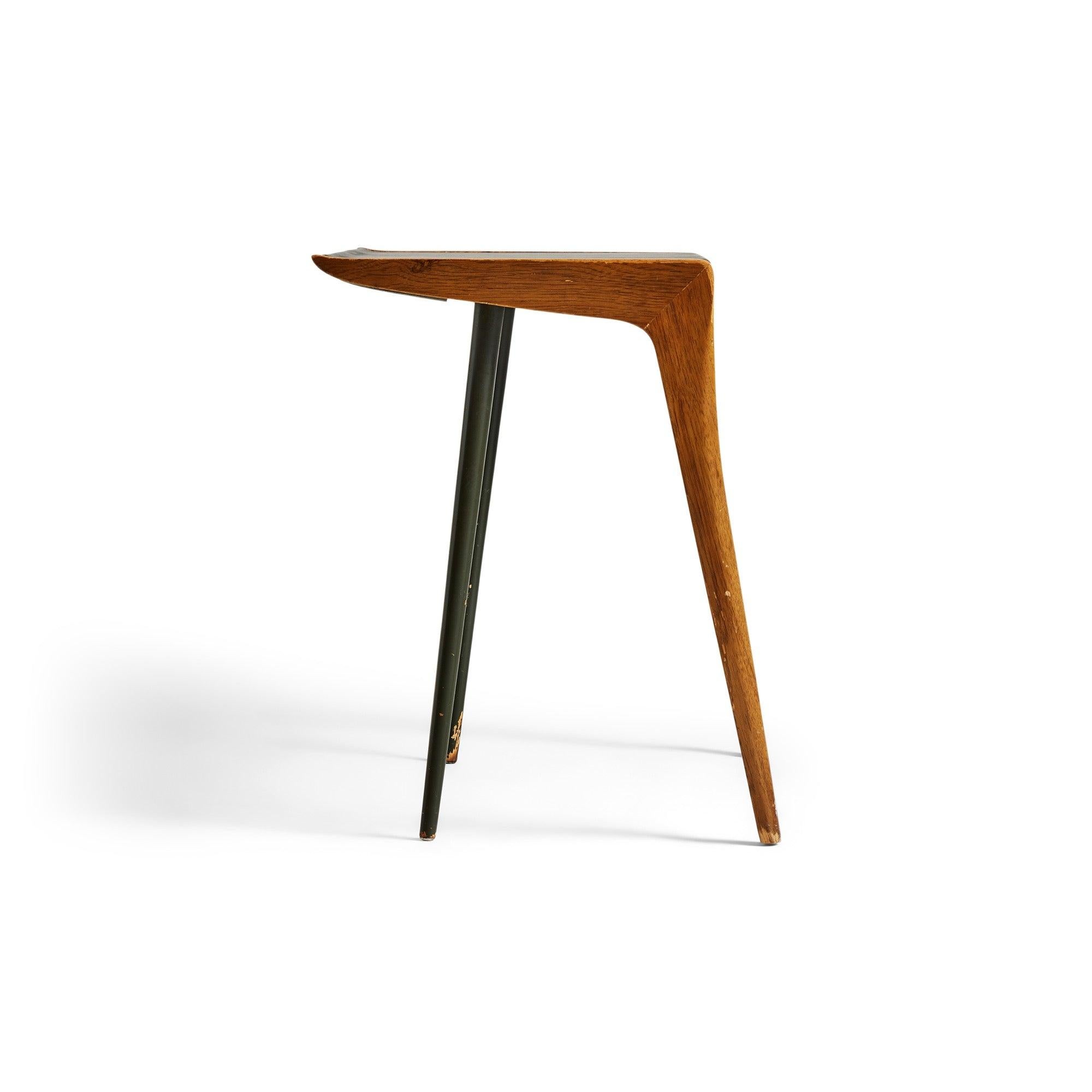 Américain Table d'appoint John Van Koert pour Drexel en vente