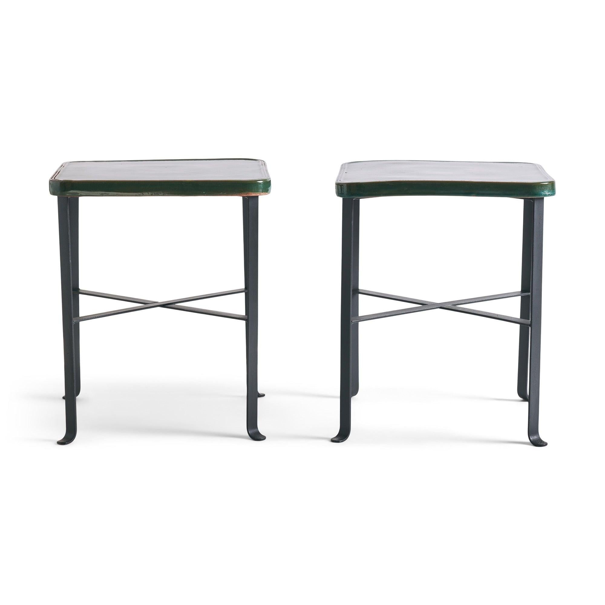 XXIe siècle et contemporain Table d'appoint de David Gil pour Bennington Potters en vente