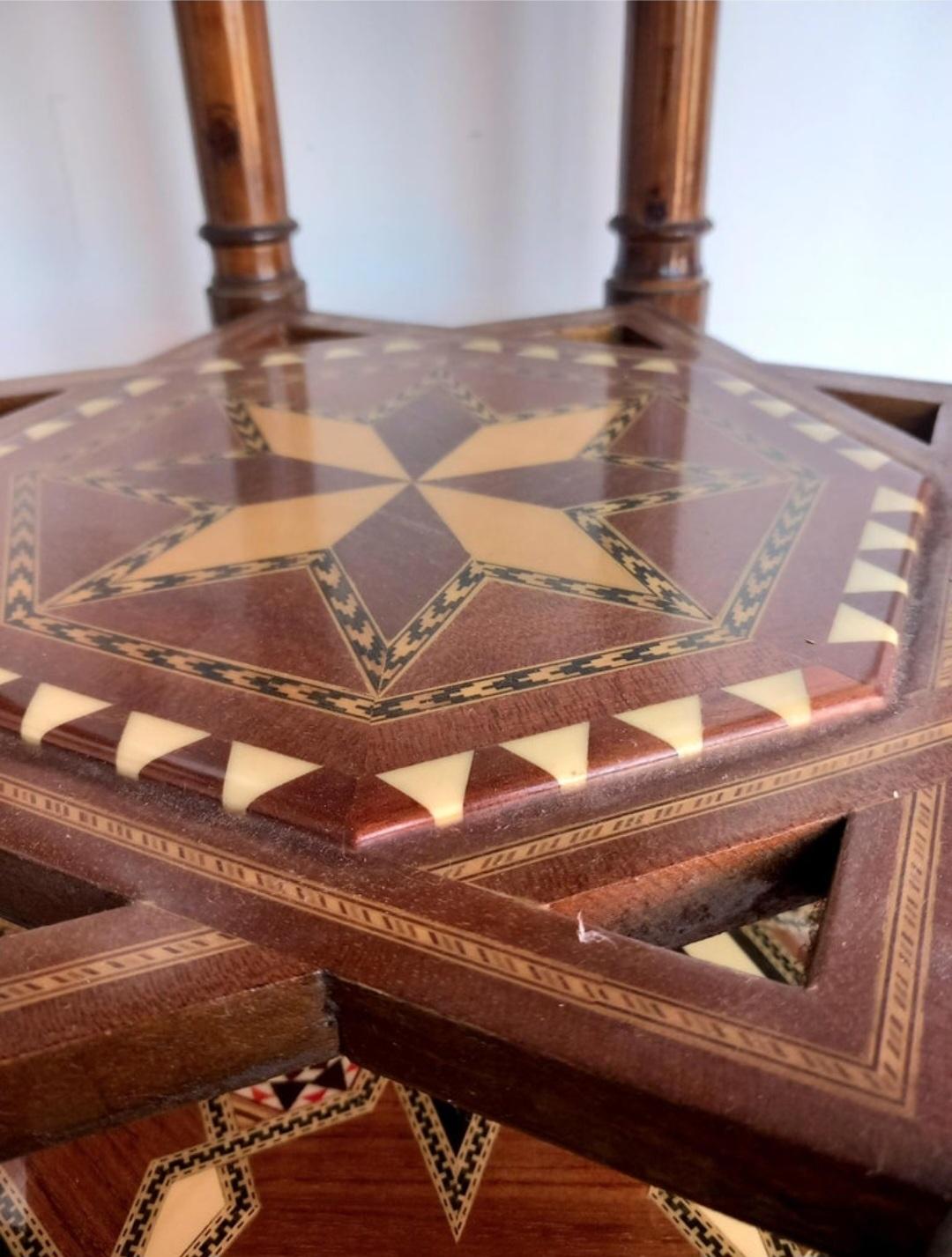Table basse espagnole  Wood Wood Multicolore 20ème siècle en vente 9