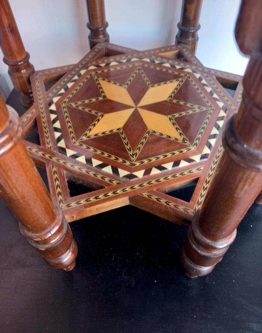 Table basse espagnole  Wood Wood Multicolore 20ème siècle en vente 1
