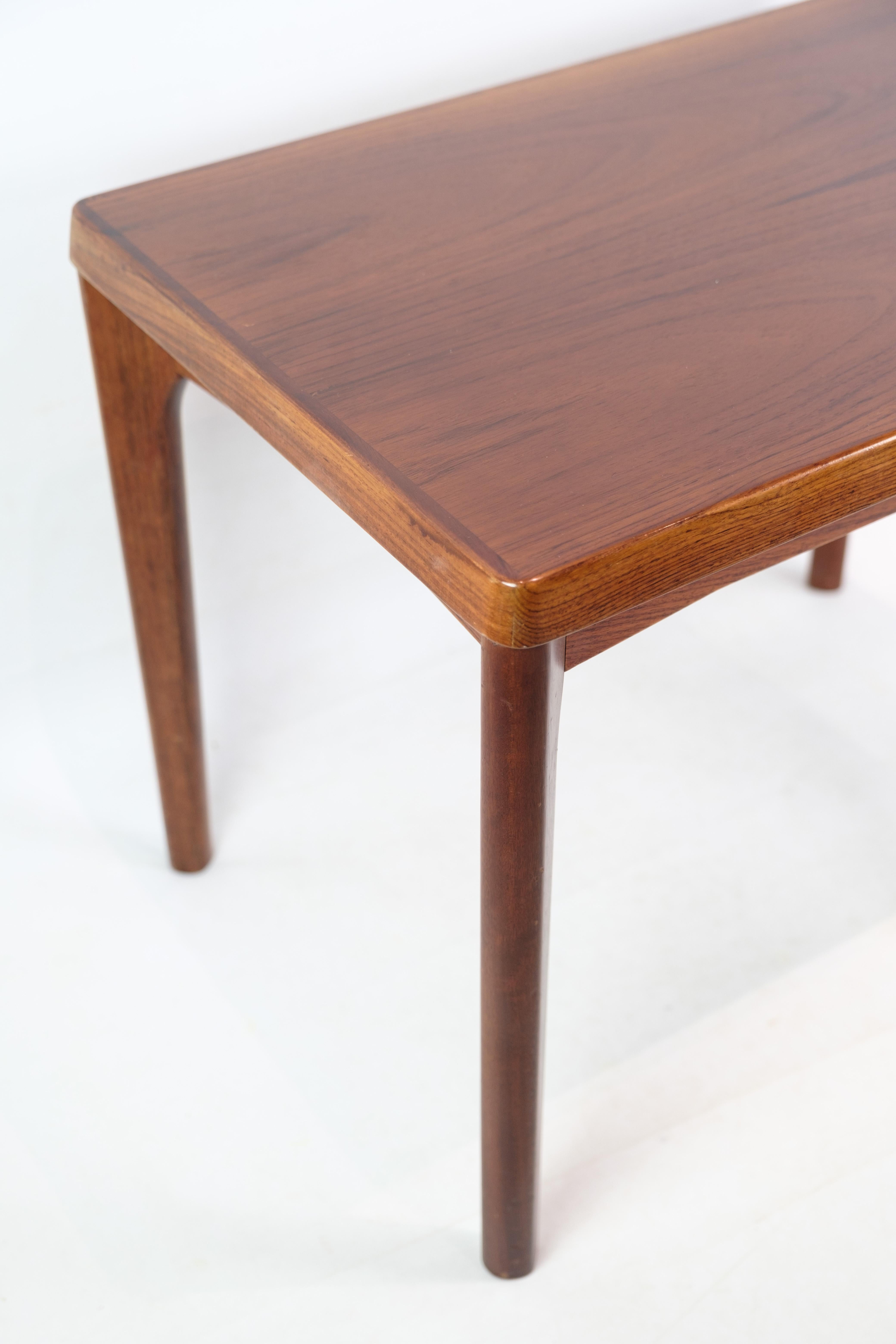 Mid-Century Modern Side table, Henning Kjærnulf, 1960 For Sale