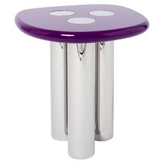 Side table in stainless steel and high gloss lacquered wood by Reverso Studio