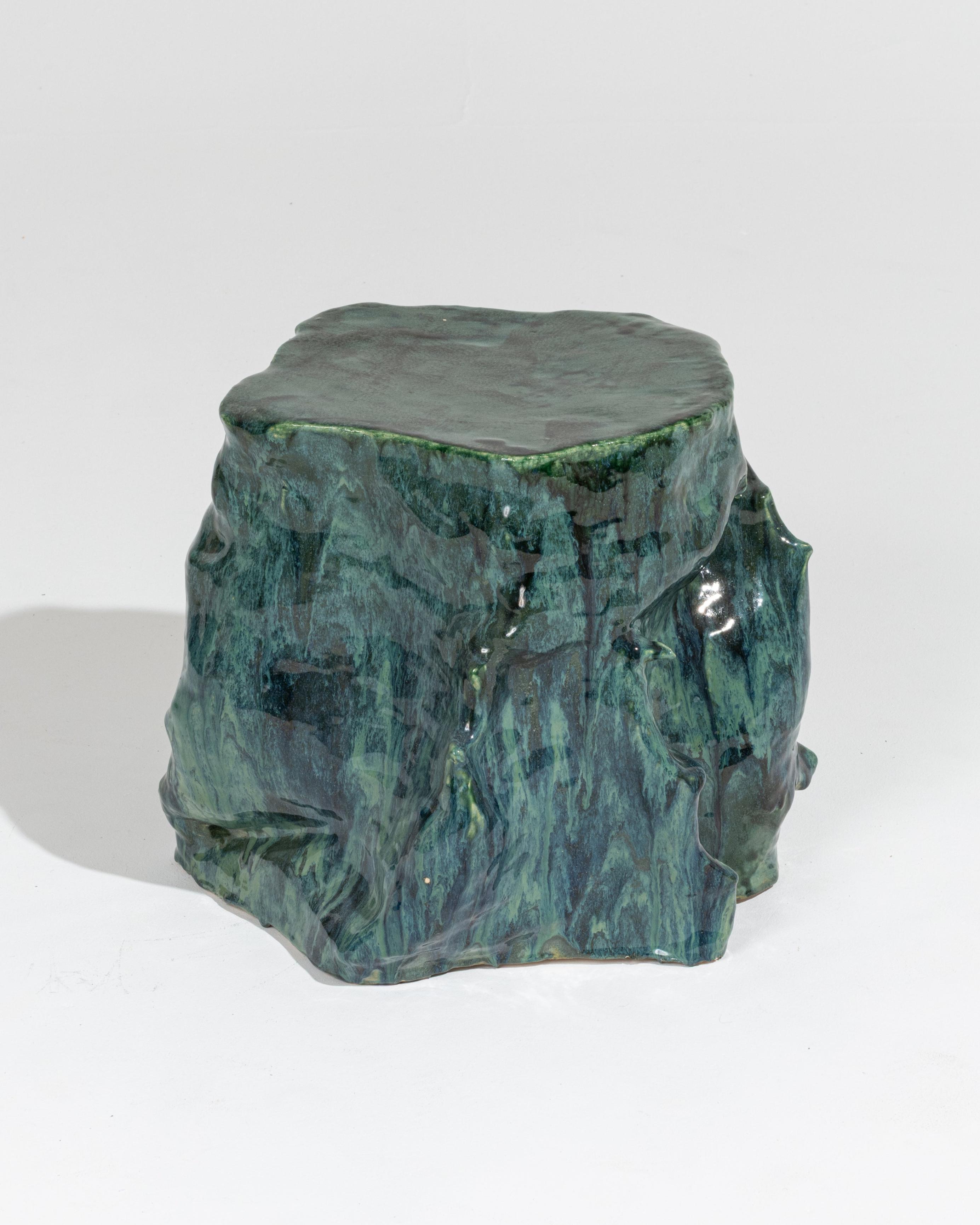 Tavolino in gres smaltato verde lucido in vendita 1