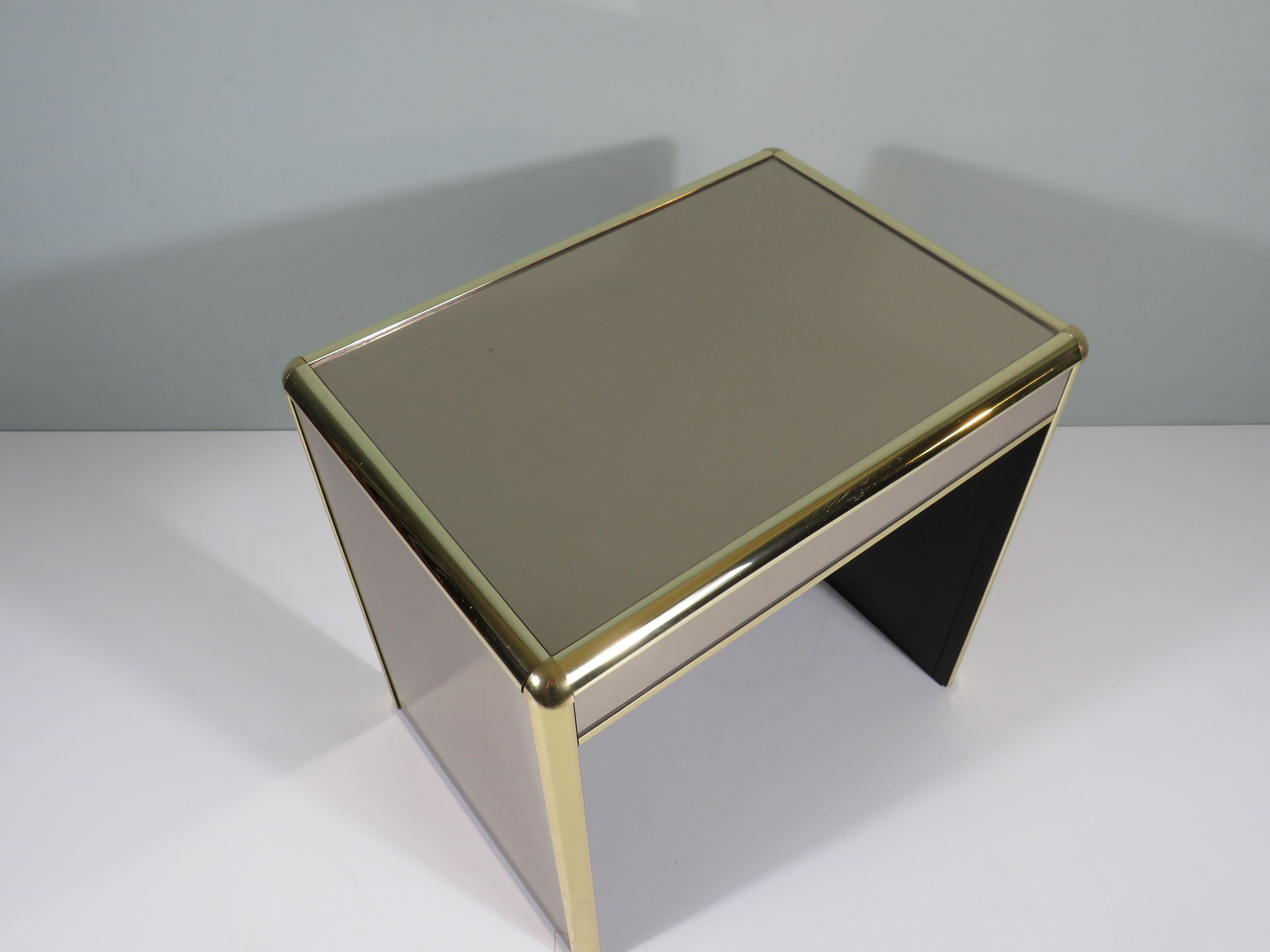 Side table in Hollywood Regency style, Italy 1970s In Good Condition For Sale In Herentals, BE