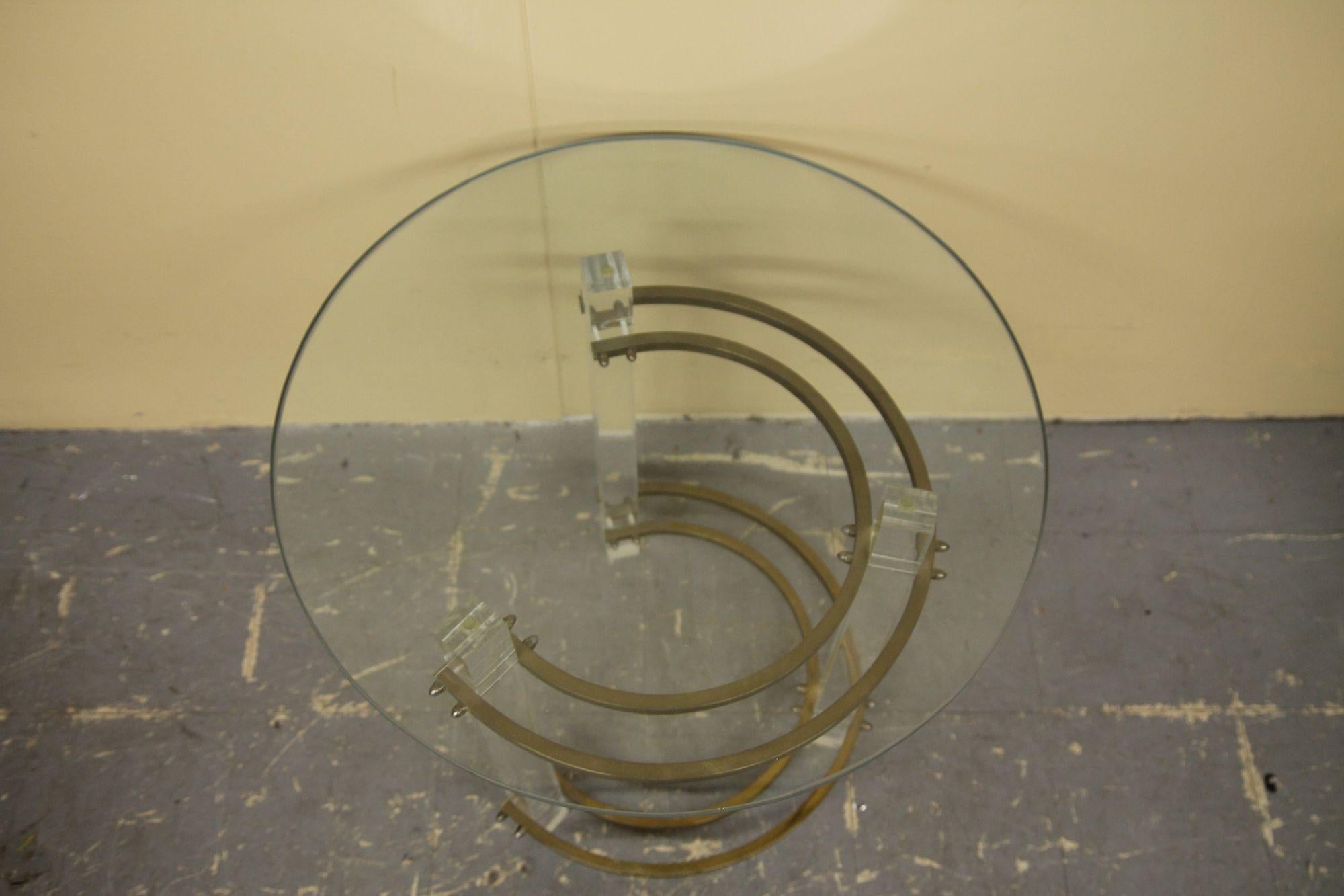 Side table in lucite and brass by Charles Hollis Jones In Good Condition For Sale In Asbury Park, NJ