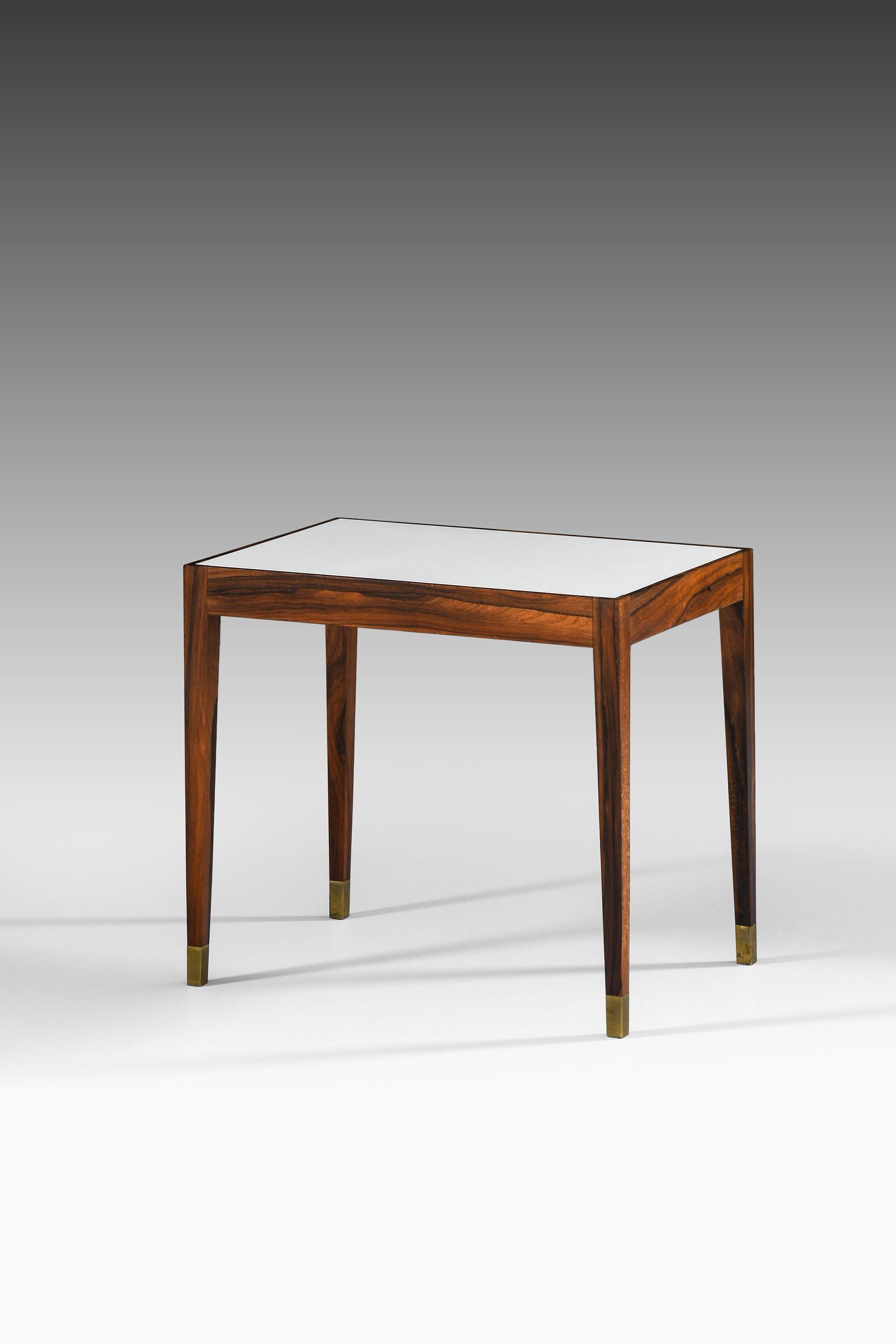 Mid-Century Modern Table d'appoint en palissandre et verre, années 1960 en vente