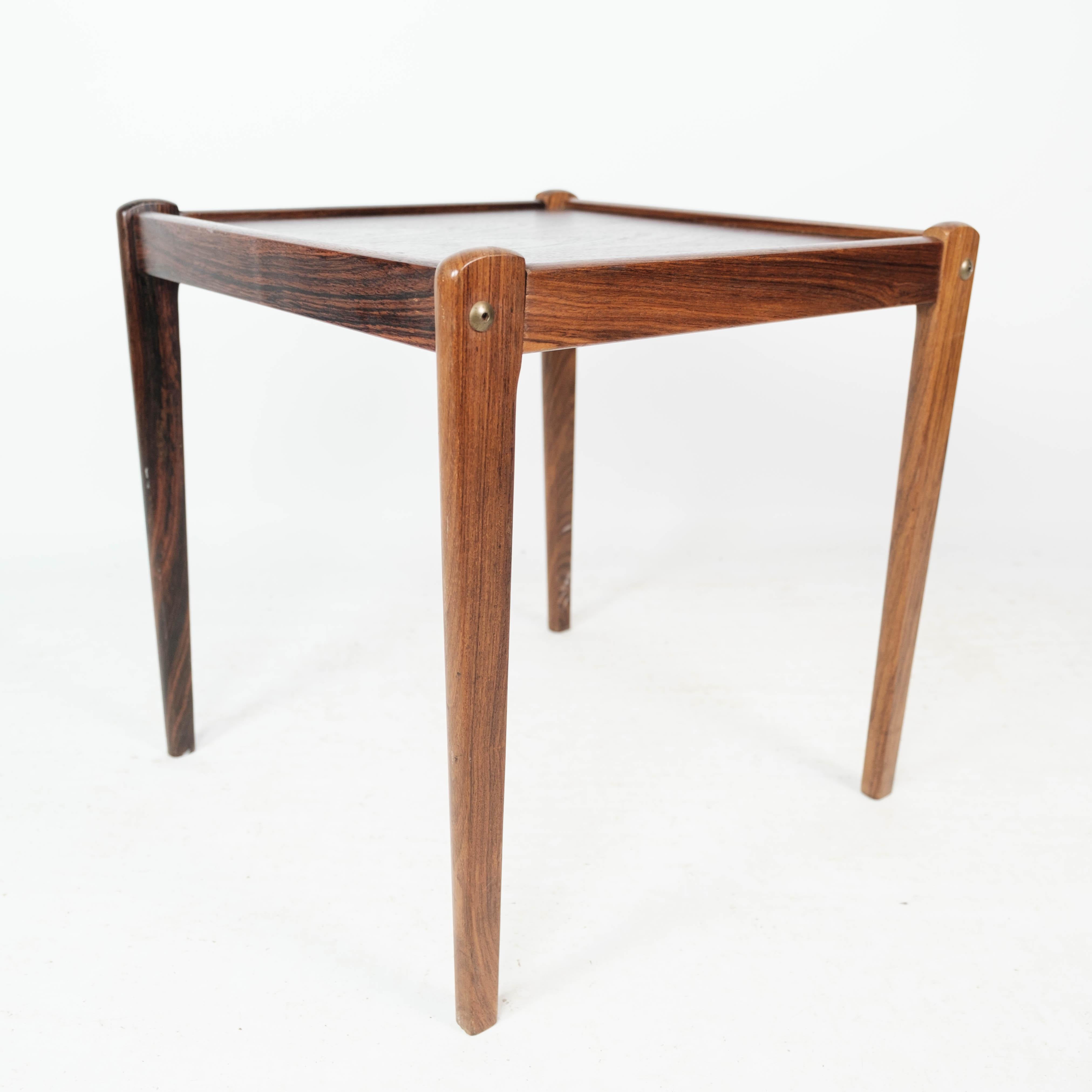 Danois Table d'appoint en bois de rose, design danois des années 1960 en vente