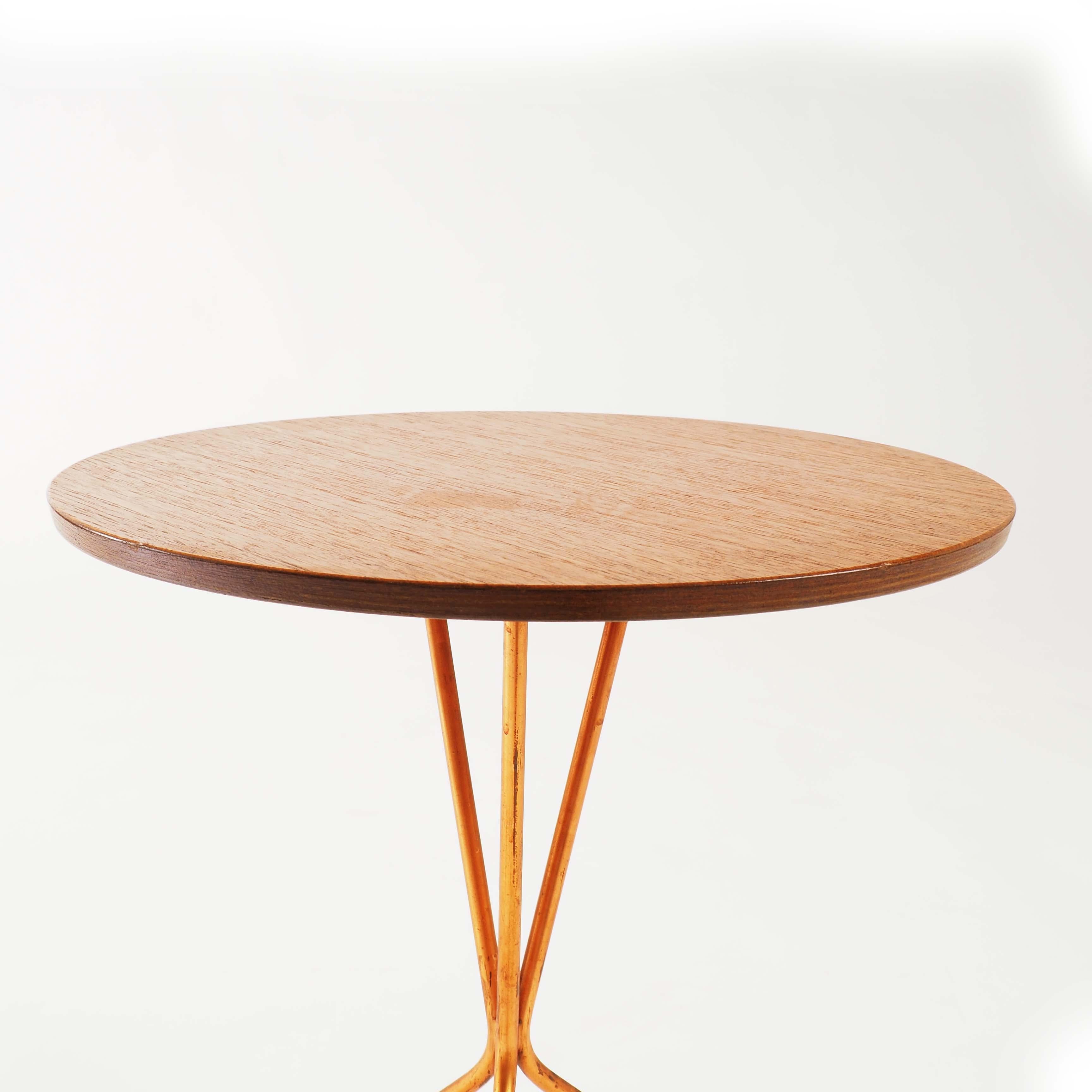 Side Table in Teak and Copper by Alberts, Sweden In Good Condition In Goteborg, SE