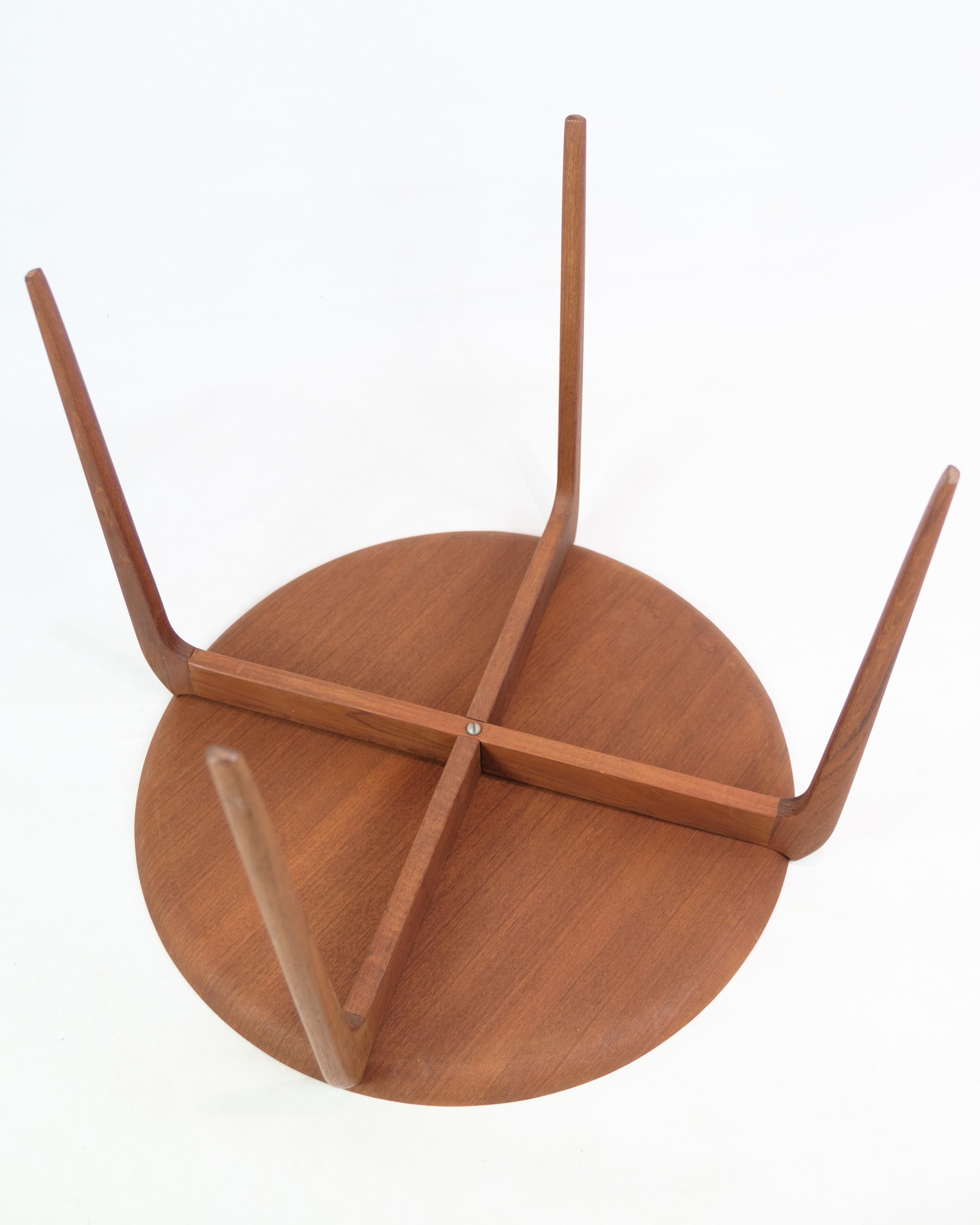 Side table In teak, Svend Willumsen & H Engholm, By Fritz Hansen From 1950s For Sale 5
