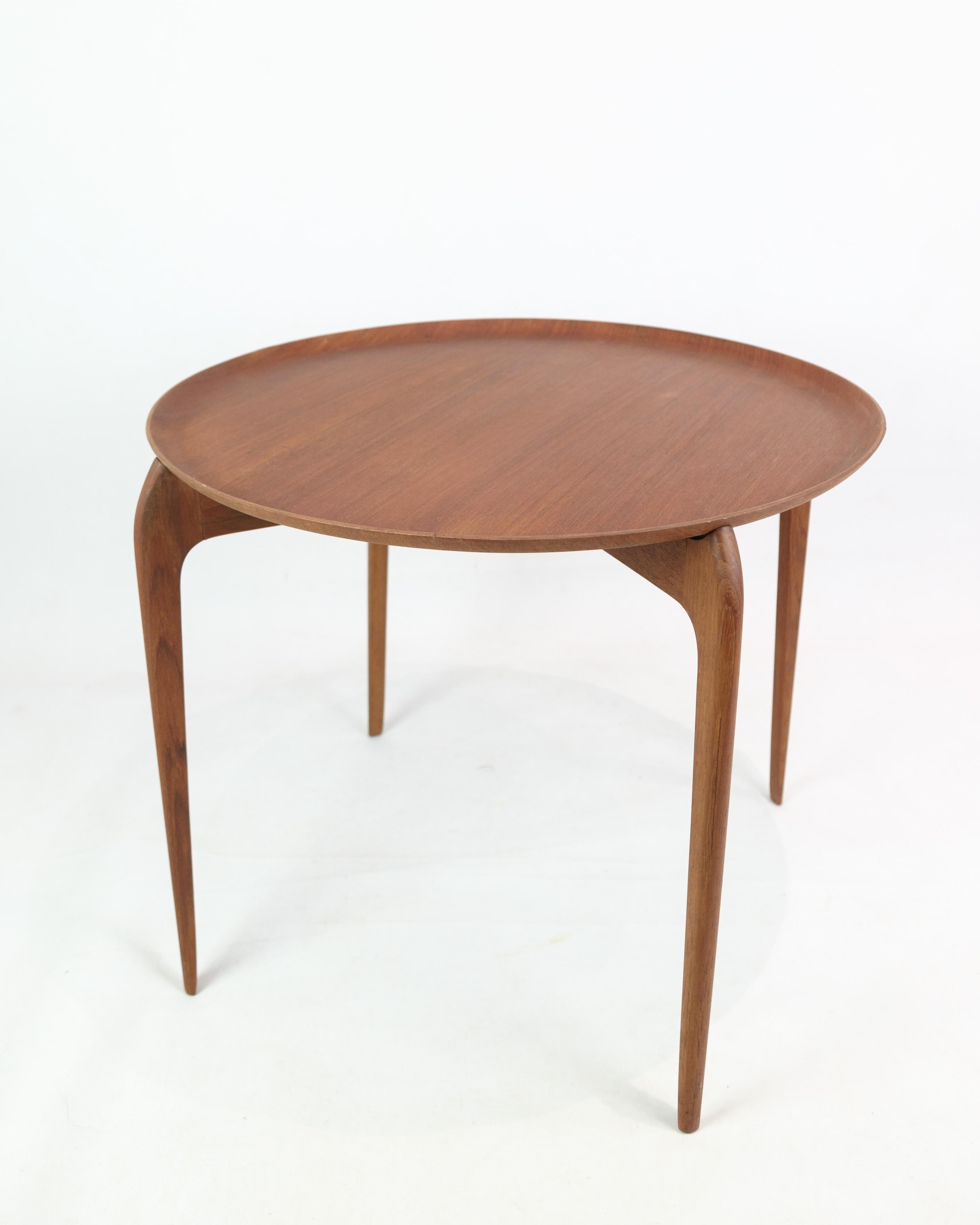 Mid-Century Modern Side table In teak, Svend Willumsen & H Engholm, By Fritz Hansen From 1950s For Sale