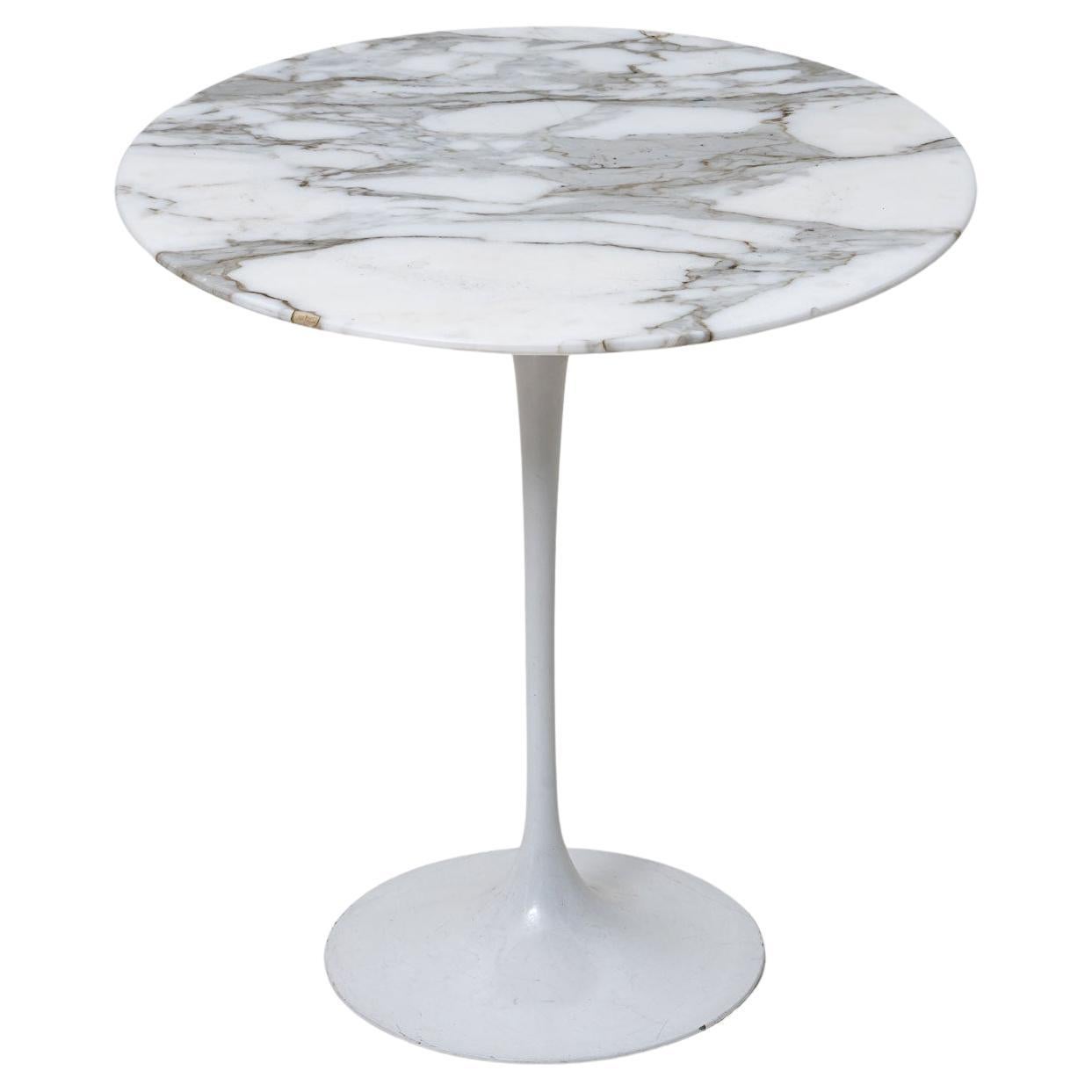 Side Table in the Style of Eero Saarinen's Tulip Table for Knoll, 20th Century