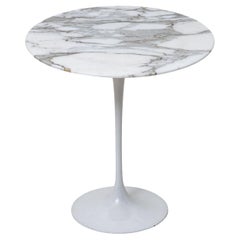 Side Table in the Style of Eero Saarinen's Tulip Table for Knoll, 20th Century