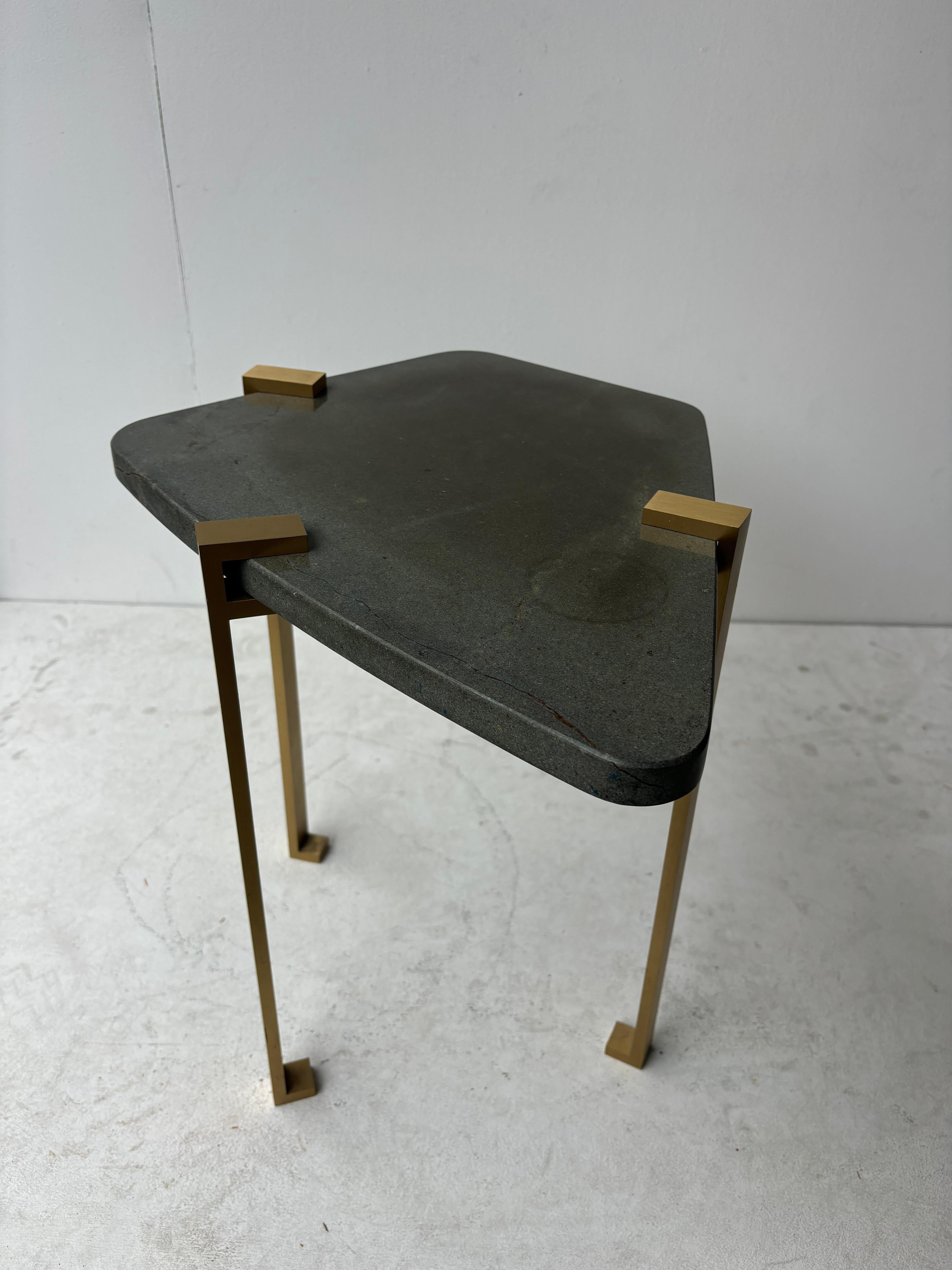 Beistelltisch nach dem Geschmack von Marc Du Plantier im Angebot 6