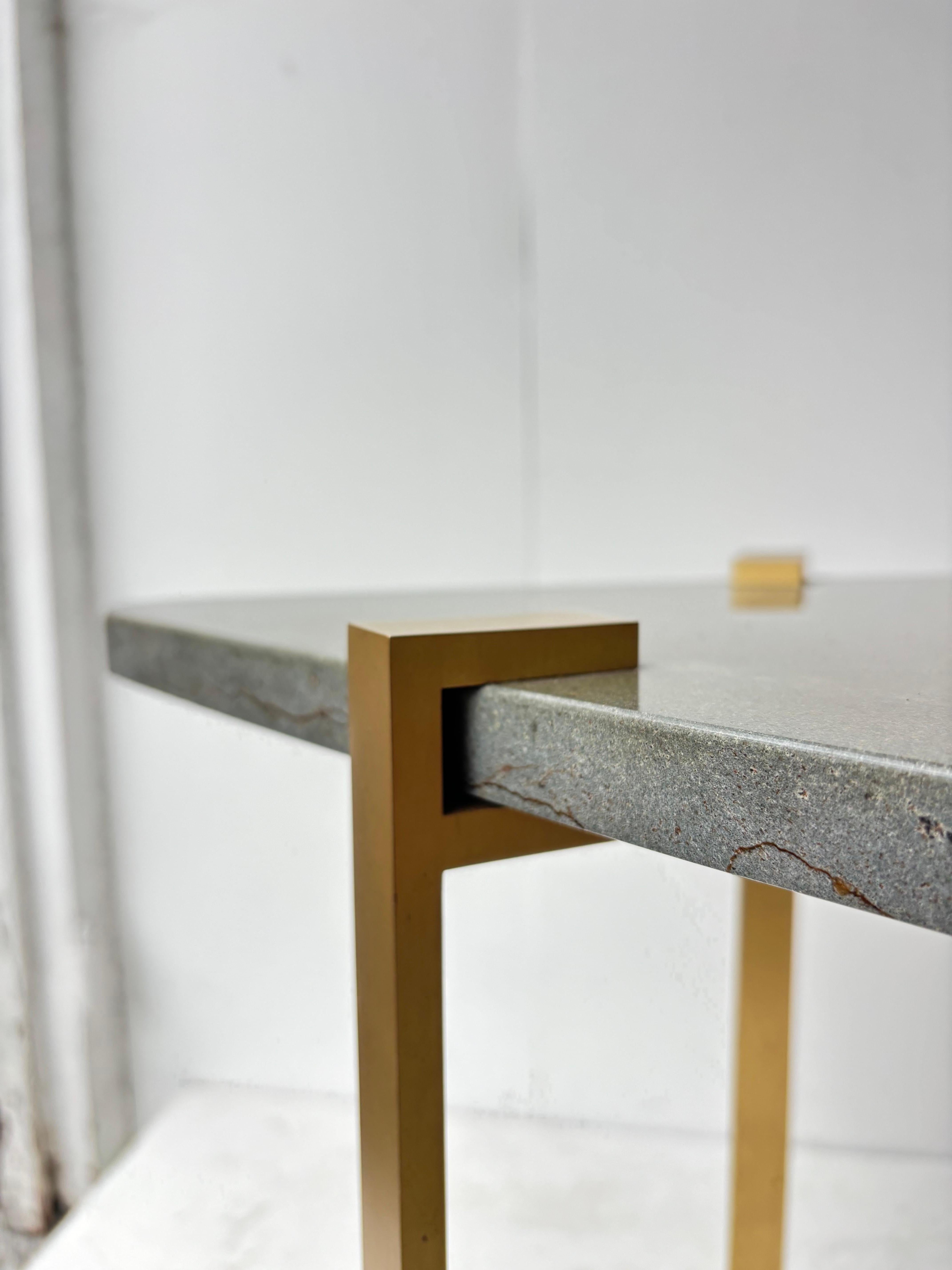 Beistelltisch nach dem Geschmack von Marc Du Plantier im Zustand „Gut“ im Angebot in SAINT-OUEN-SUR-SEINE, FR