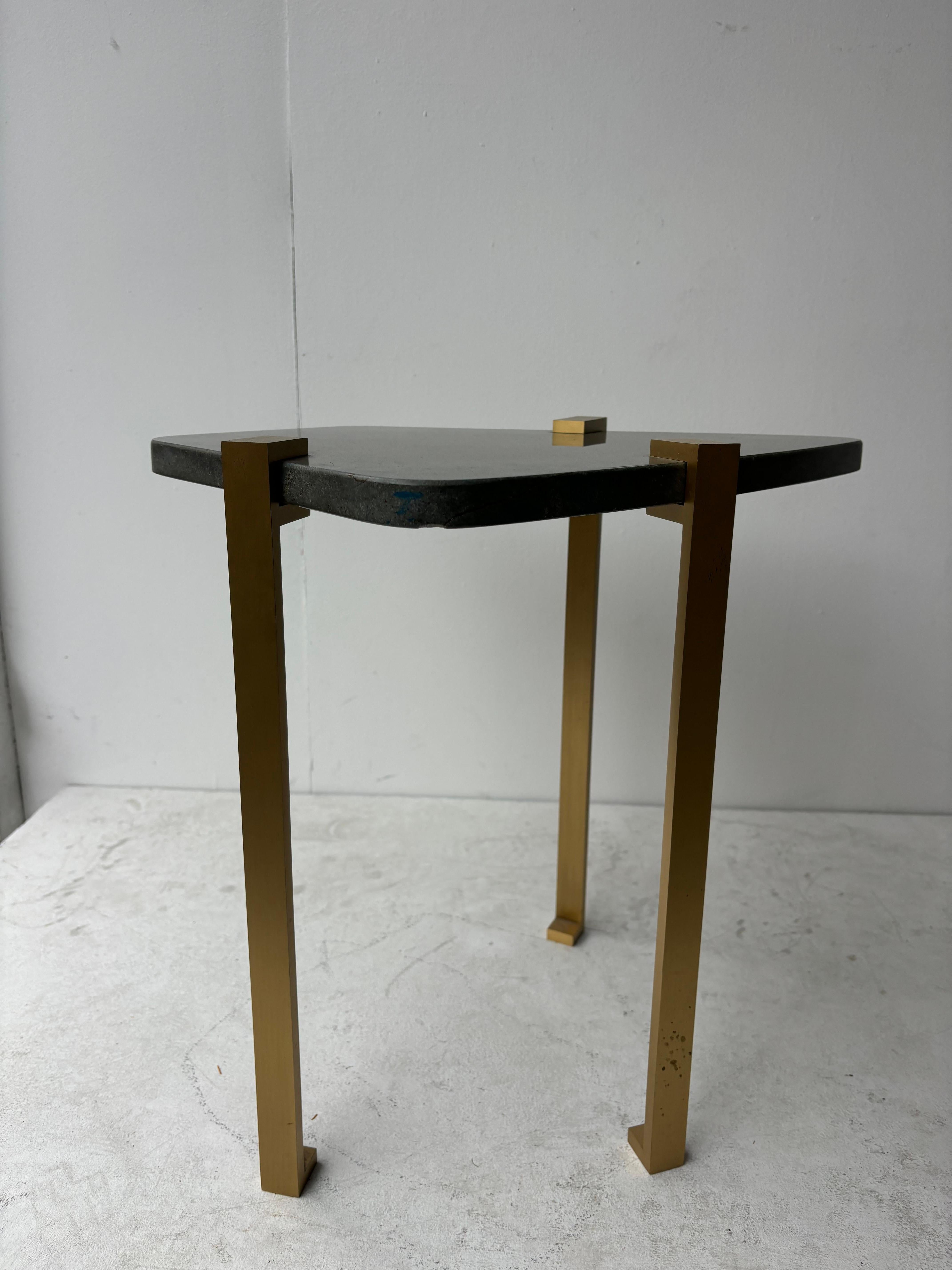 Beistelltisch nach dem Geschmack von Marc Du Plantier im Angebot 2