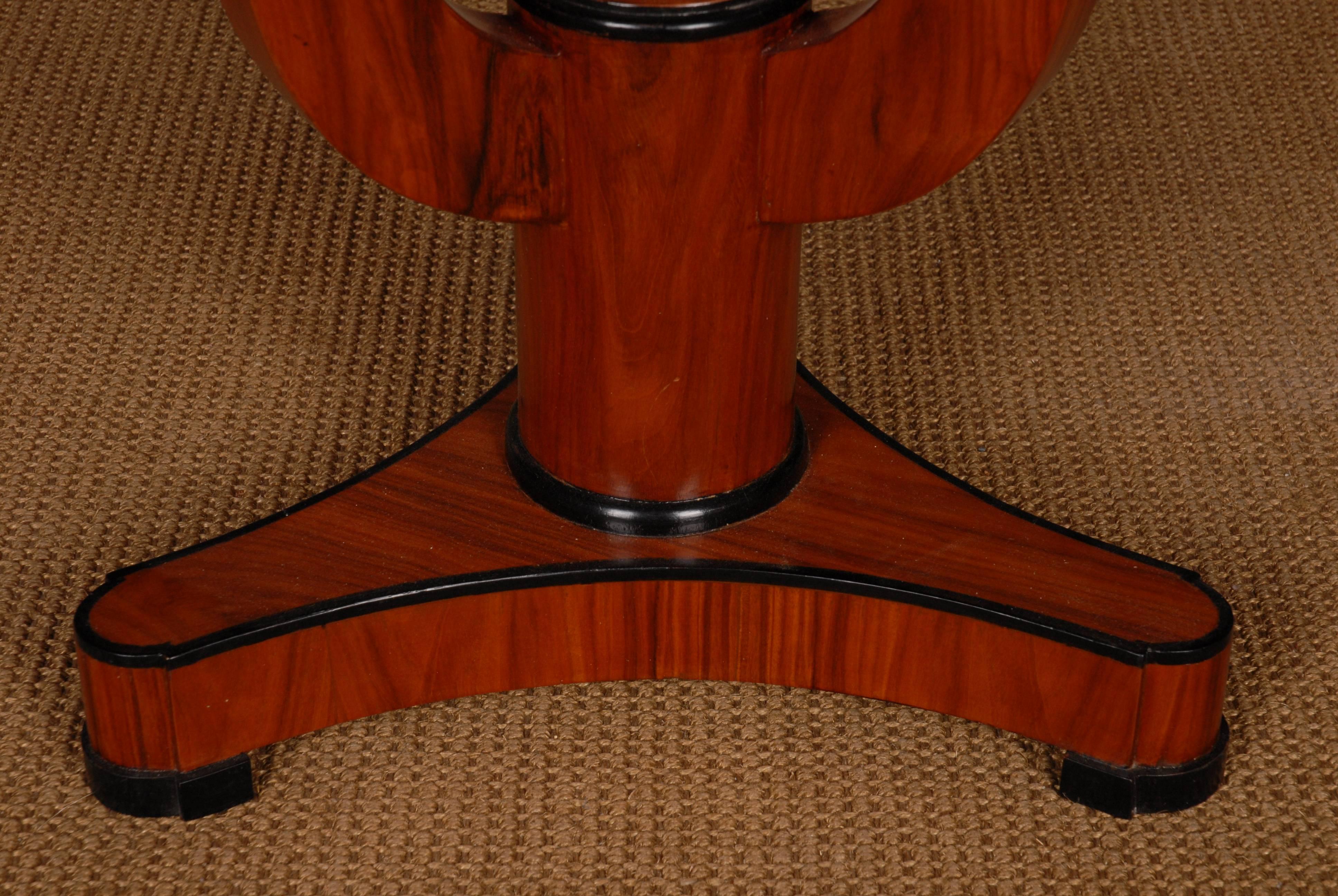 Side Table in antique Viennese Biedermeier Style marble top mahogany veneer For Sale 1