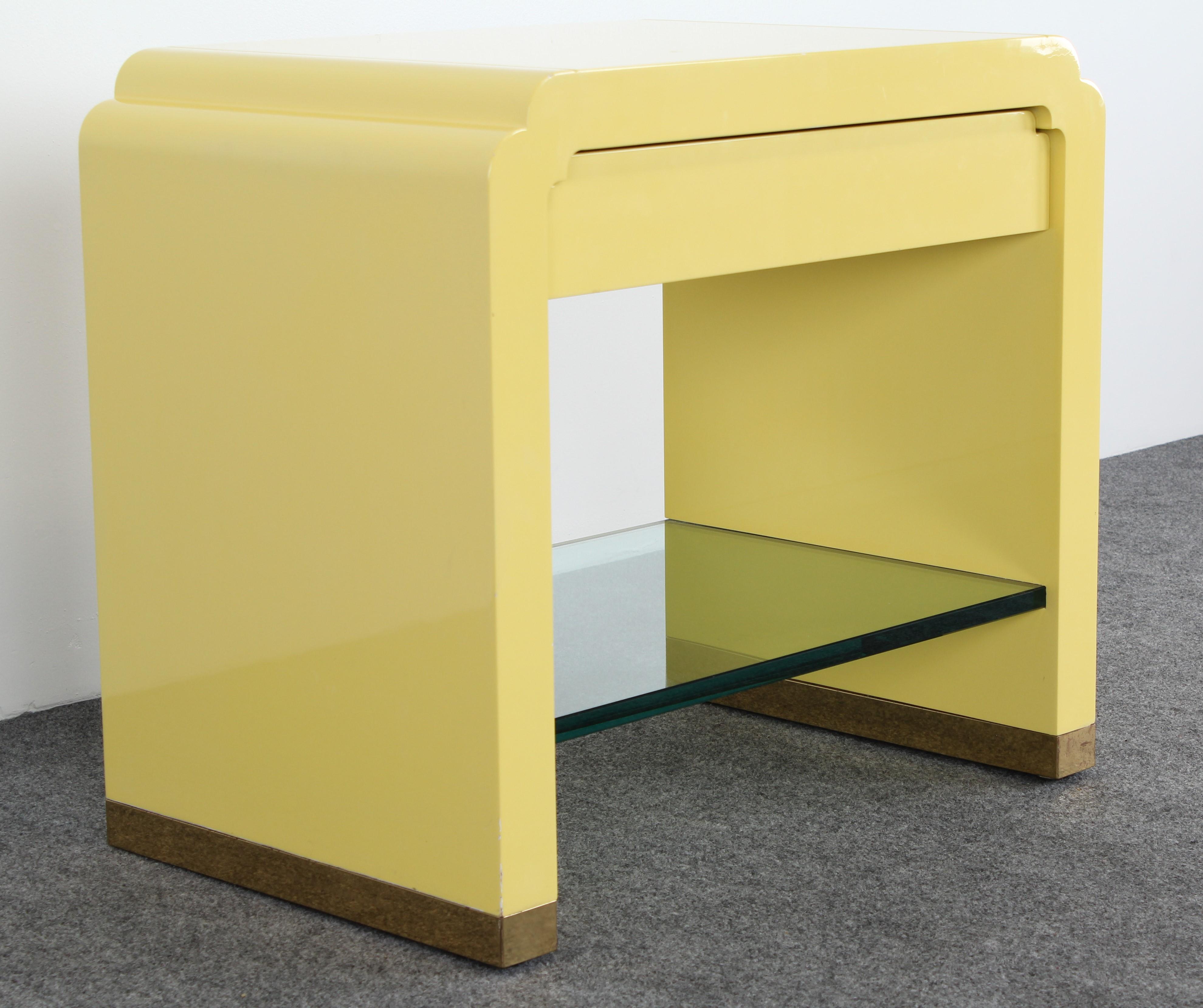 Mid-Century Modern Side Table in Yellow Lacquer by Ron Seff, 1970s