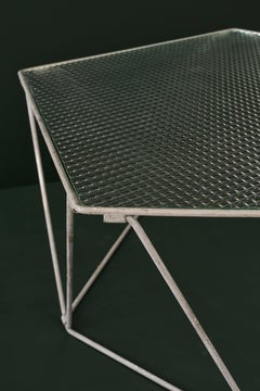 SIDE TABLE Jean-Paul Barray & Kim Moltzer