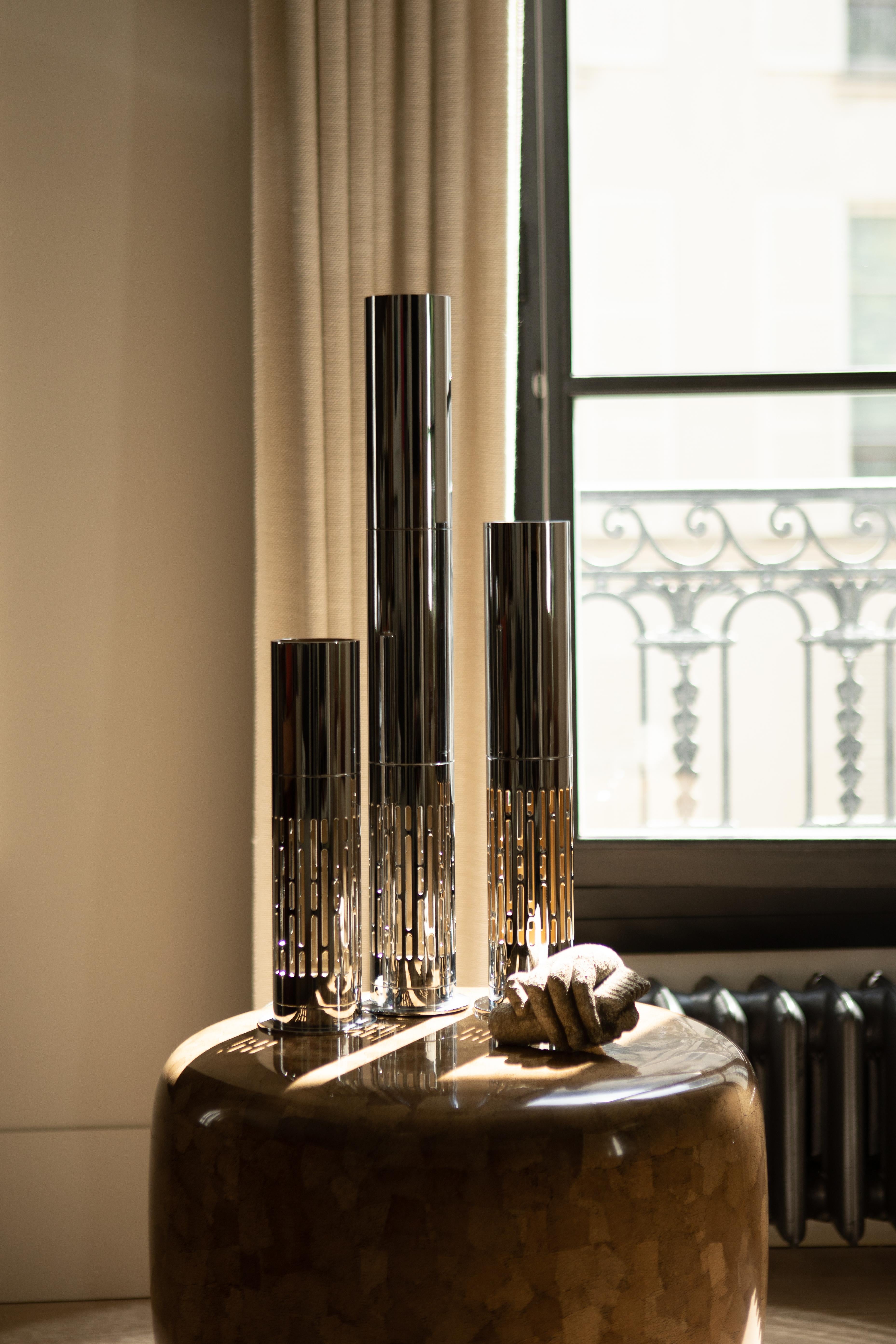 Table d'appoint Khaki DOT XL par Reda Amalou Design, 2021 - Laque brillante Neuf - En vente à Paris, FR