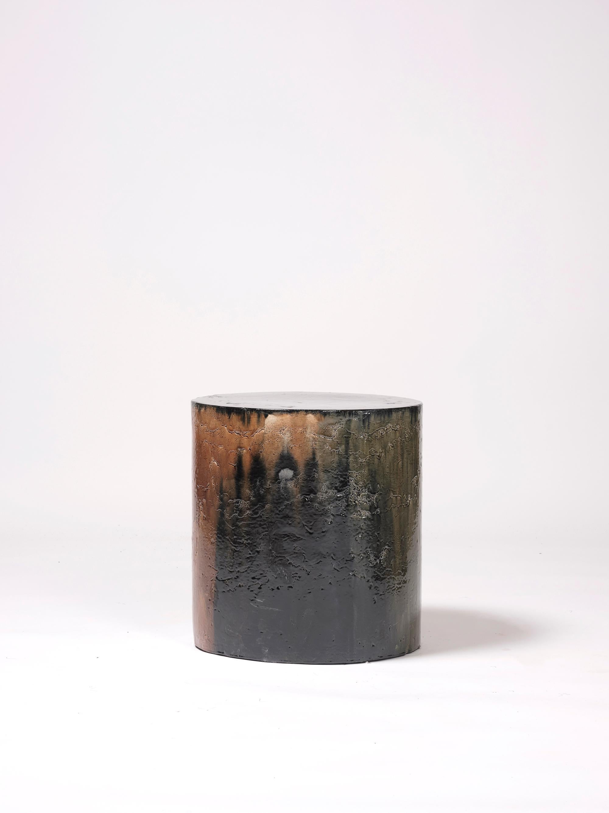 Émaillé Tabouret de table d'appoint colonne en céramique contemporain émaillée noir, vert et marron