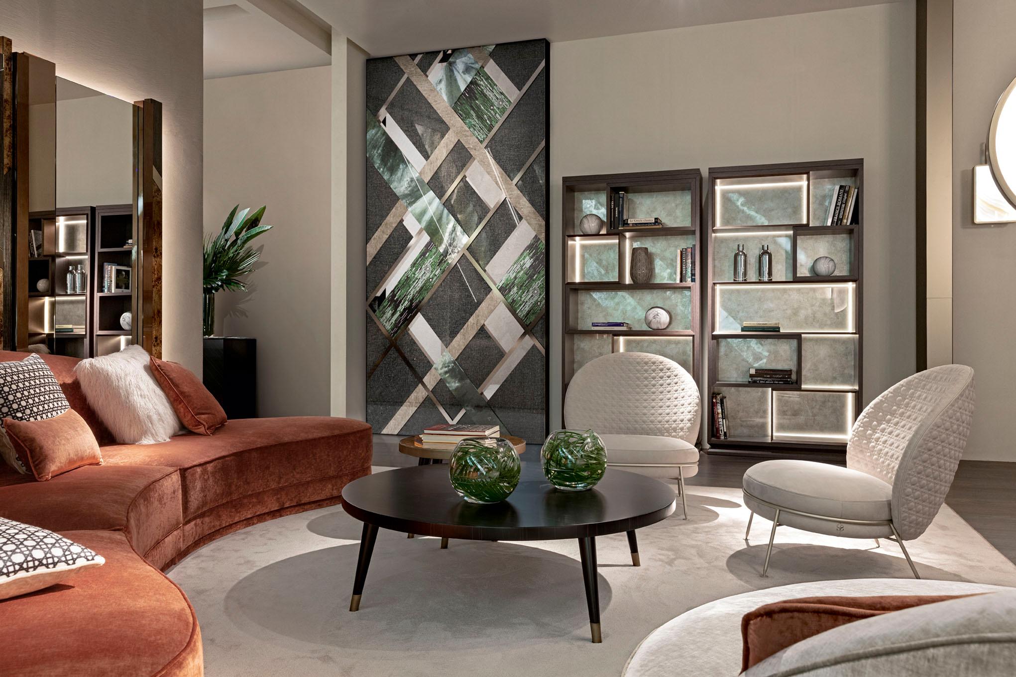 Italiano Side Table Legs Lacquered Wood Metal Feet Caps Distressed Finish Top in Ebony in vendita