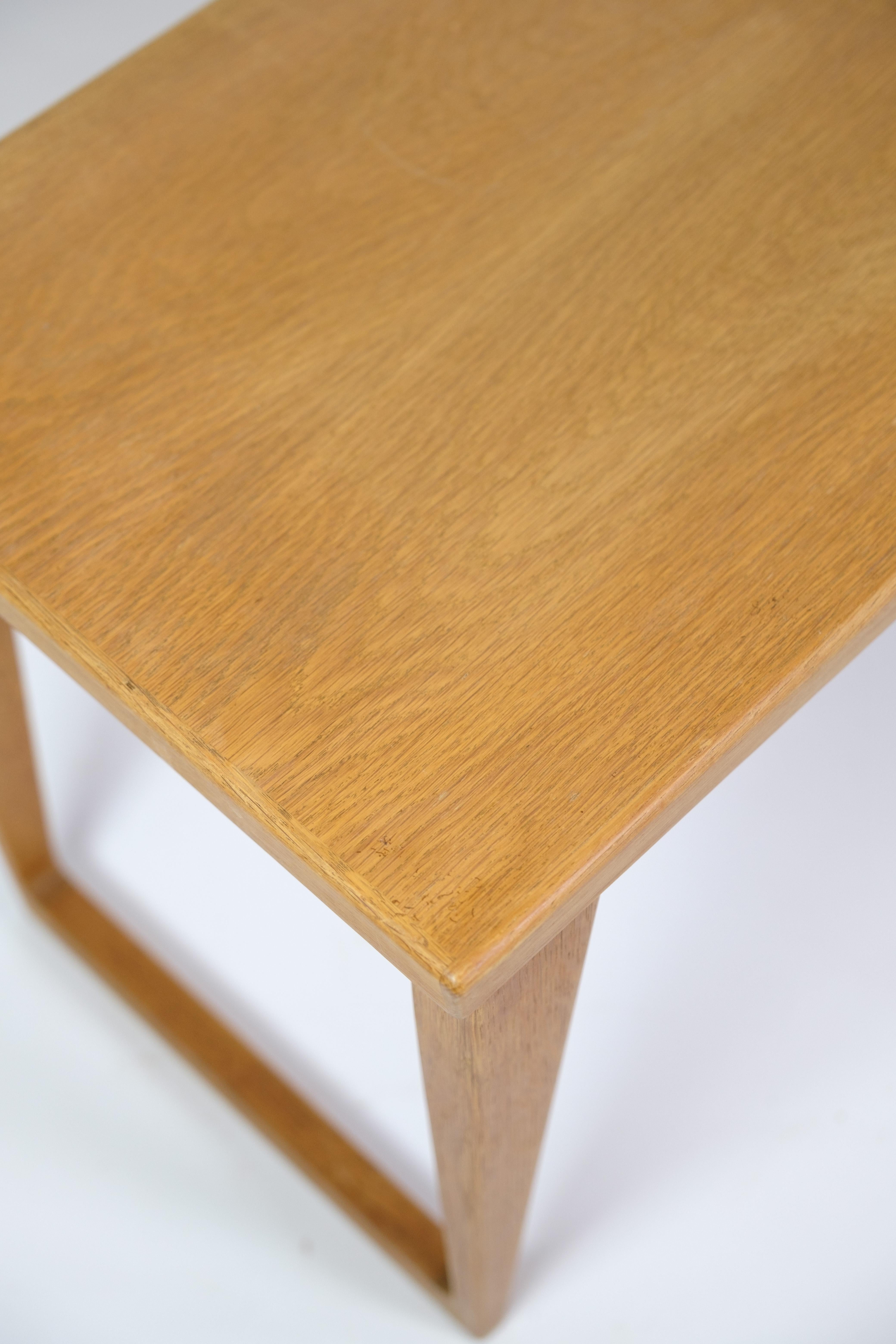 Beistelltisch aus Eiche von Aksel Kjersgaard für Odder Furniture aus den 1960er Jahren (Dänisch) im Angebot