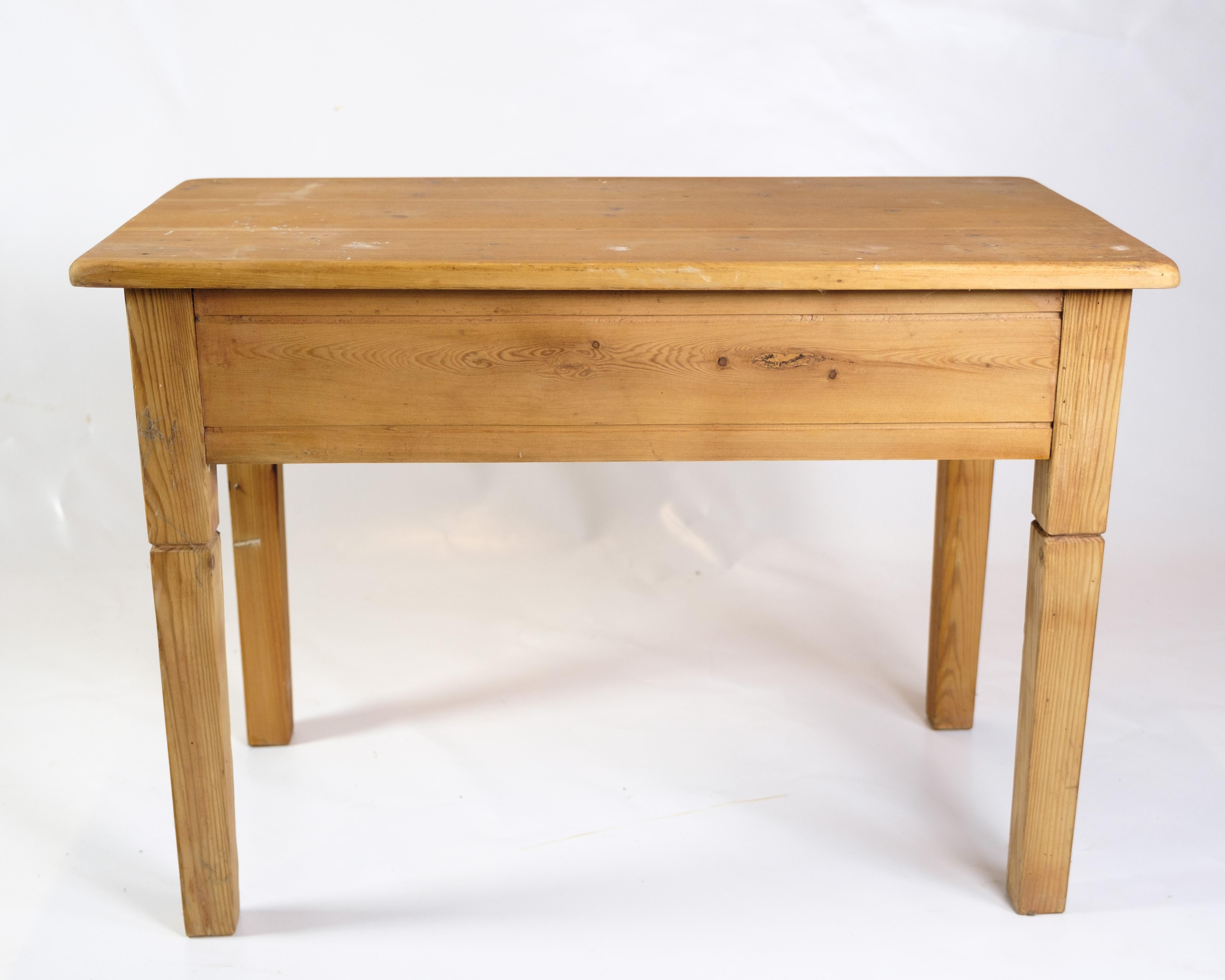 Side Table Made In Pine Wood From 1920s For Sale 4