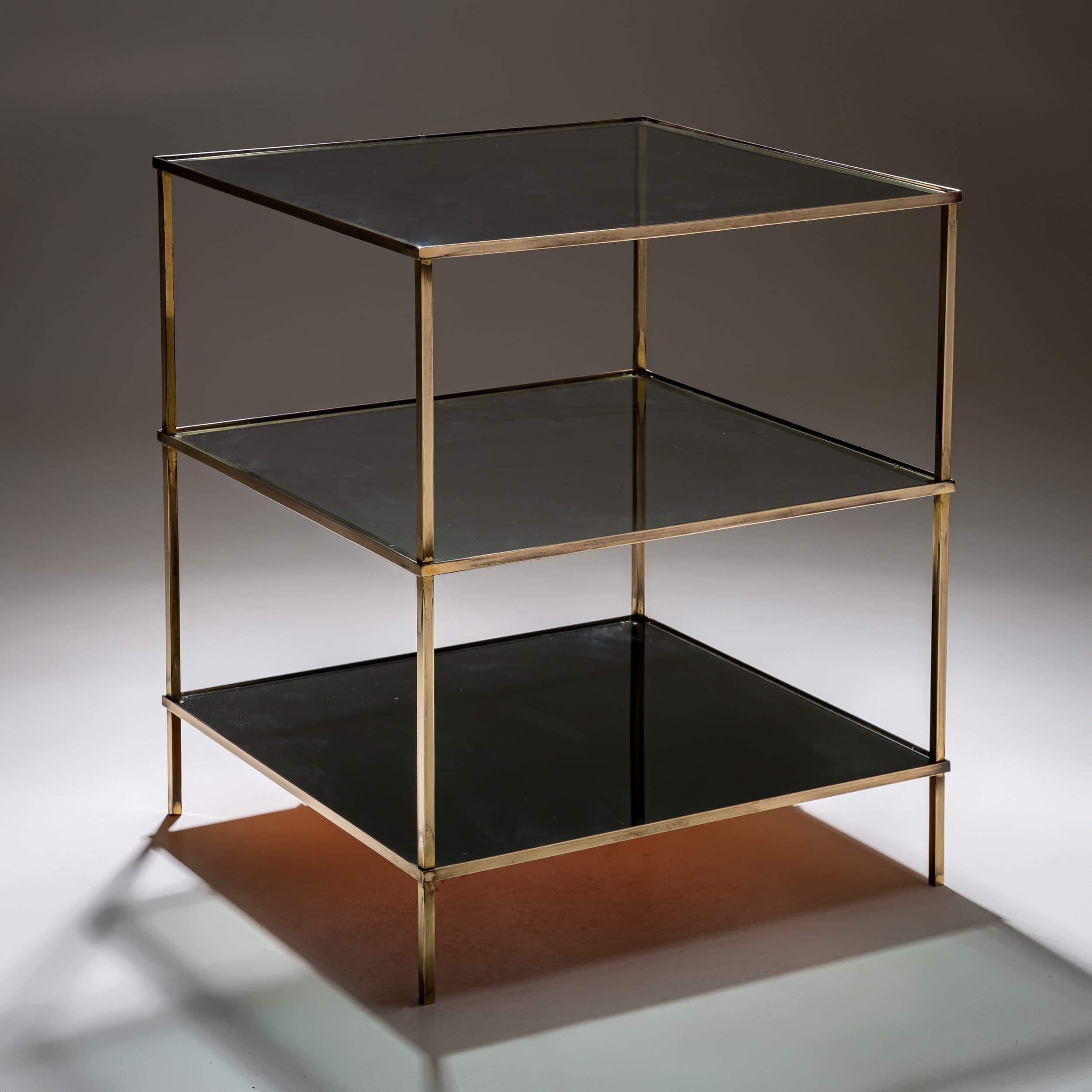 Side Table Made of Glass and Brass, Mid-20th Century In Good Condition For Sale In Greding, DE