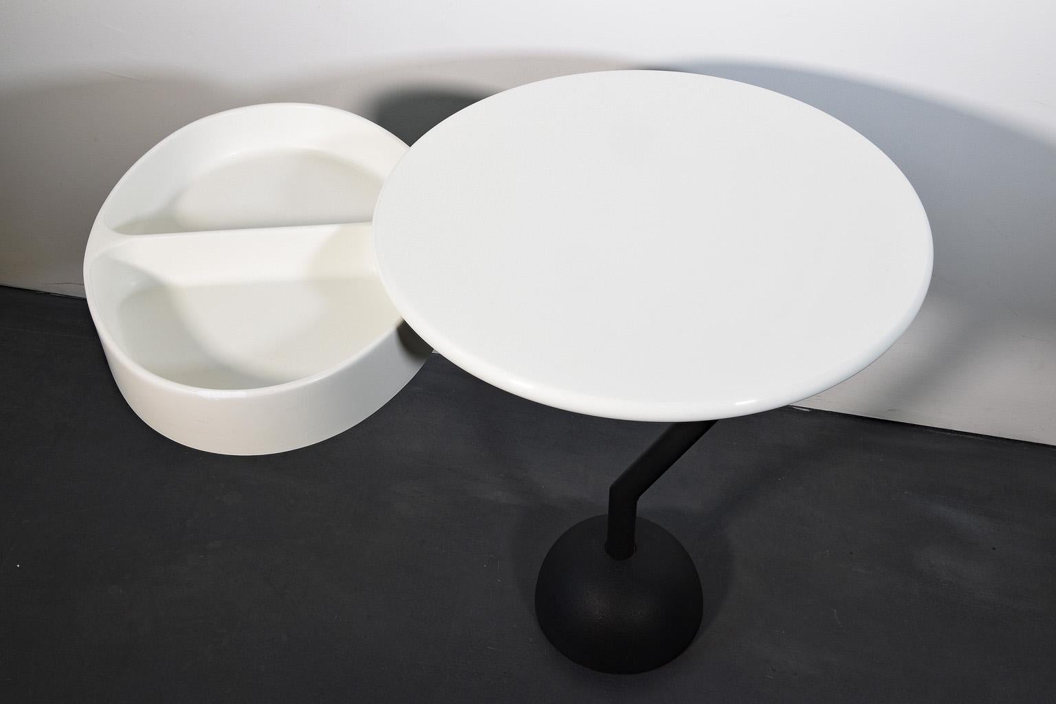 Side Table, Memphis, Valerio Mazzei, 1983, Italy, White Lacquered For Sale 3