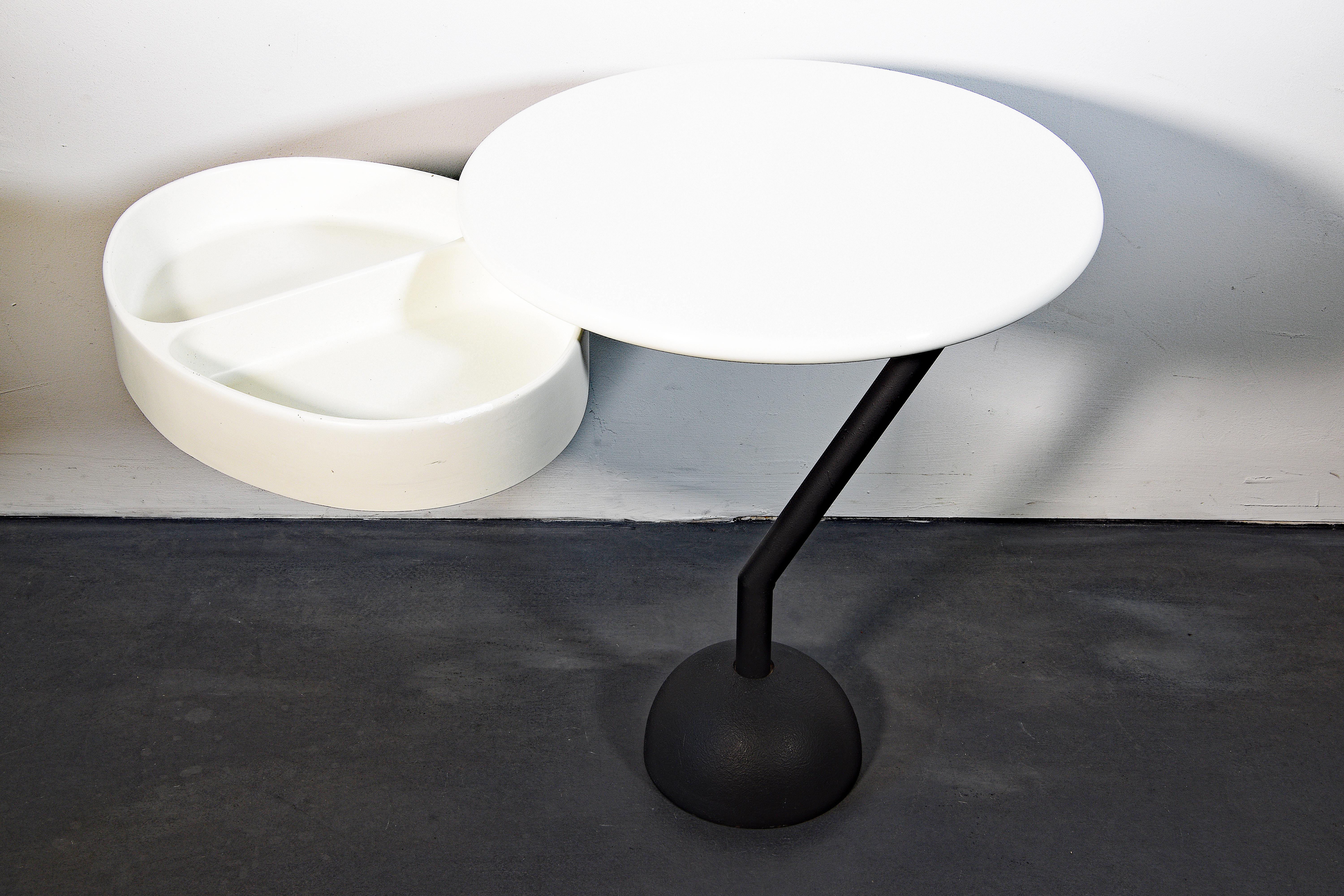 Side Table, Memphis, Valerio Mazzei, 1983, Italy, White Lacquered For Sale 2