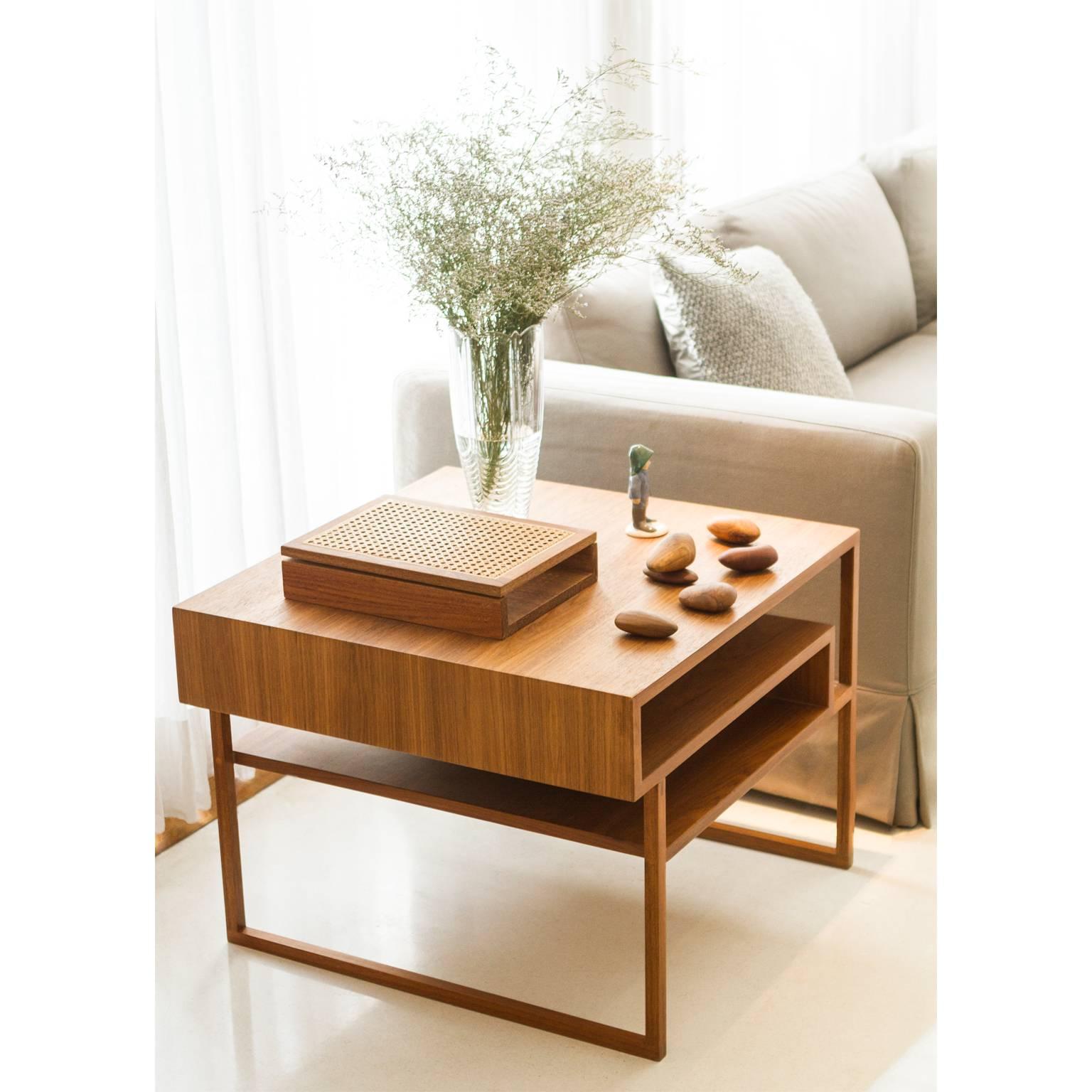 Modern Side Table Mínim Made of Tropical Wood in Brazilian Contemporary Design For Sale