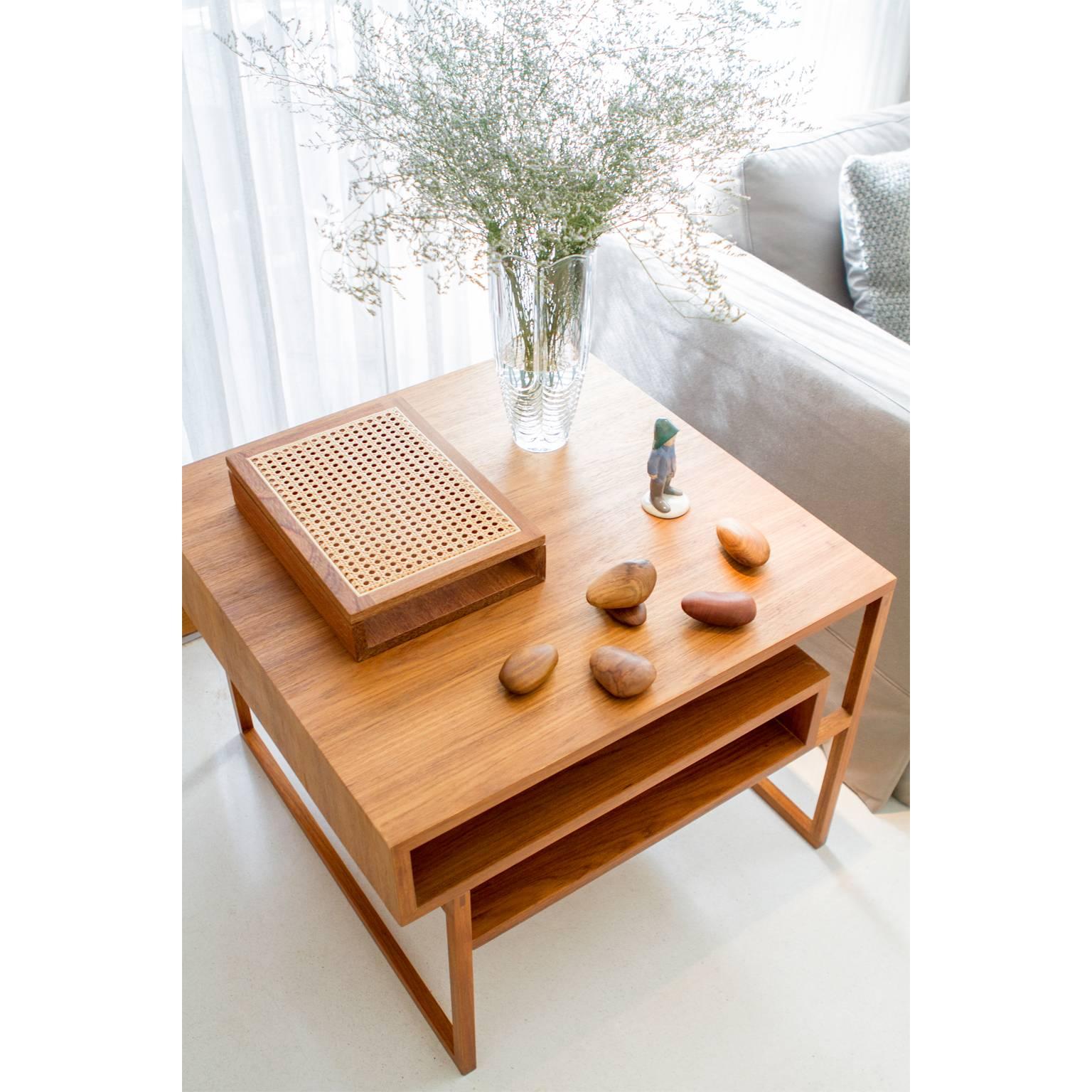 Hand-Crafted Side Table Mínim Made of Tropical Wood in Brazilian Contemporary Design For Sale