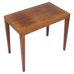 Tavolino modello 162 realizzato in palissandro da Severin Hansen per Haslev Furniture