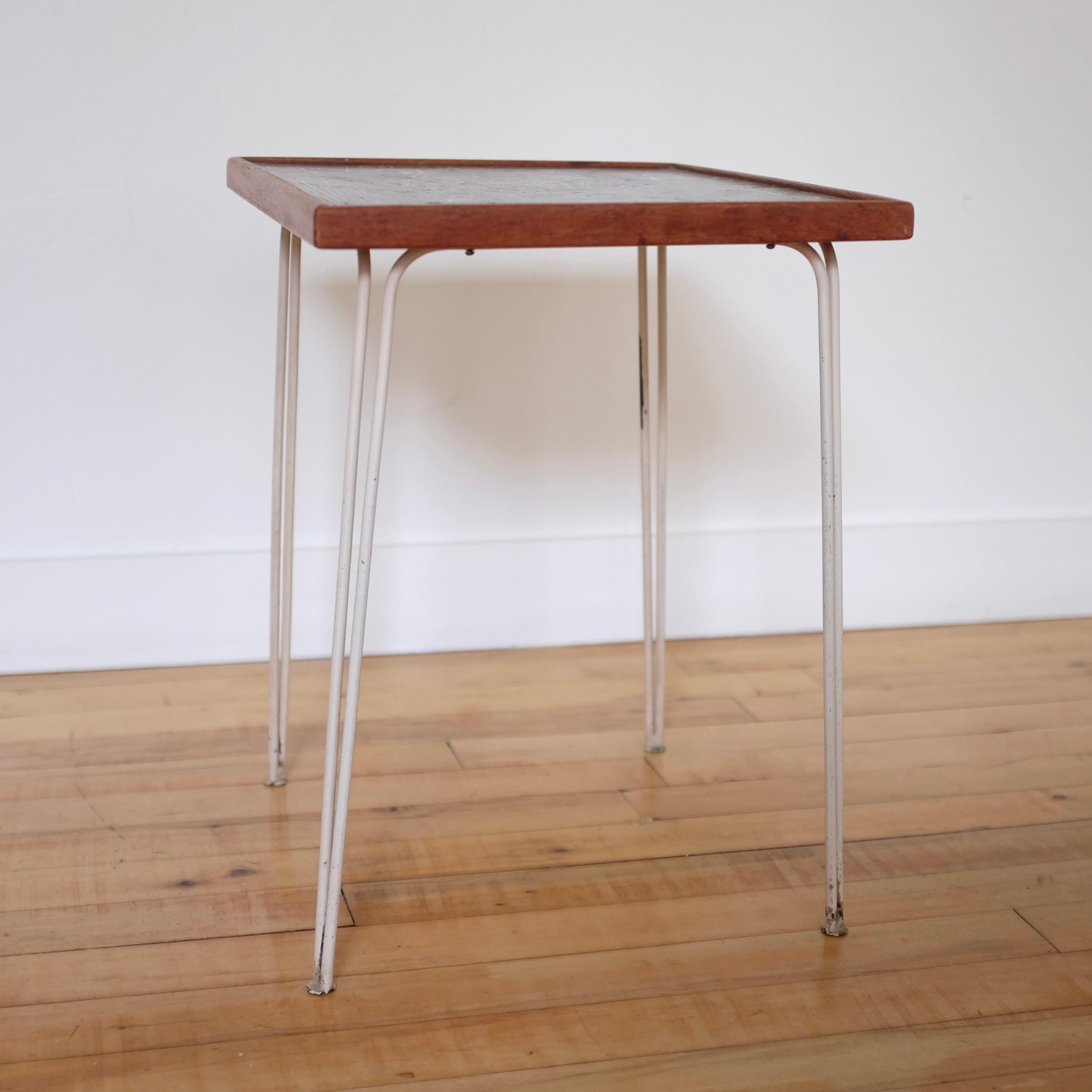 Table d'appoint Model No 809 par Hans-Agne Jakobsson Bon état - En vente à New York, NY
