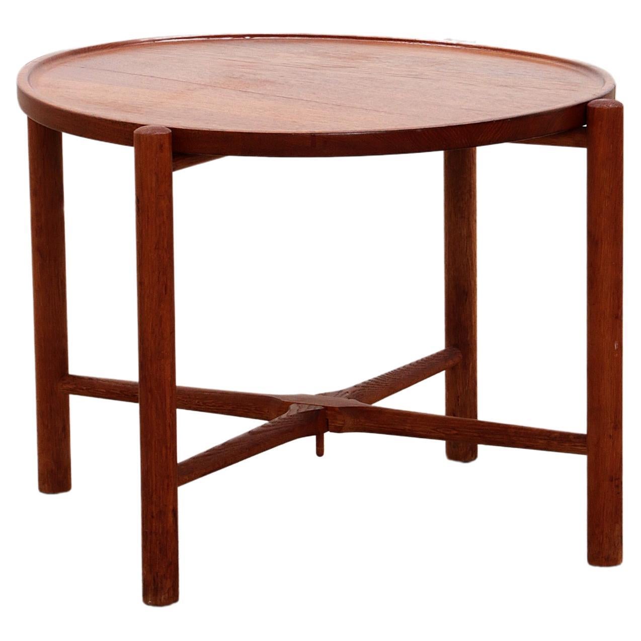Side table Model AT35 design by Hans J. Wegner 1945 Denmark For Sale