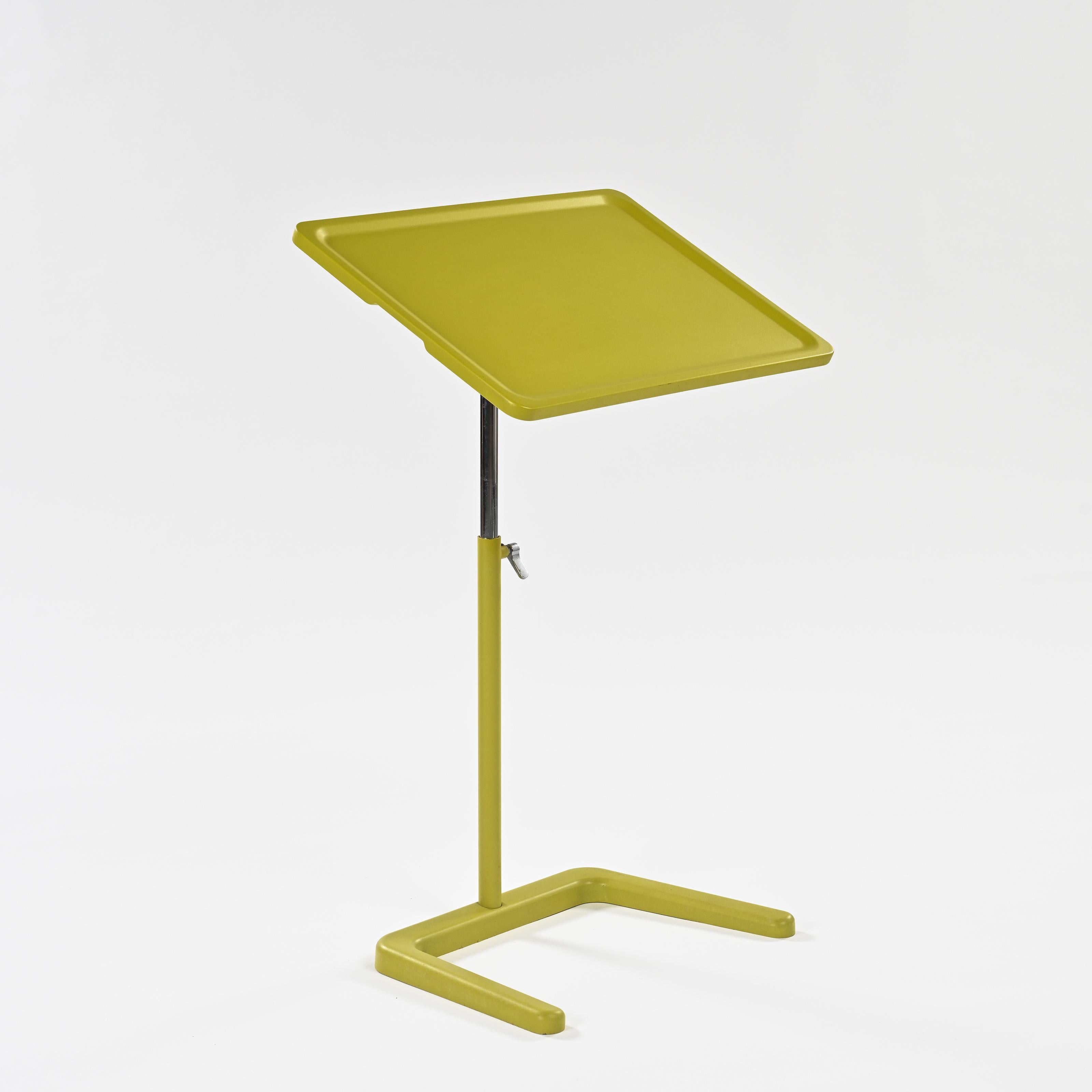 Post-Modern Side table, model Nestable by Jasper Morrison