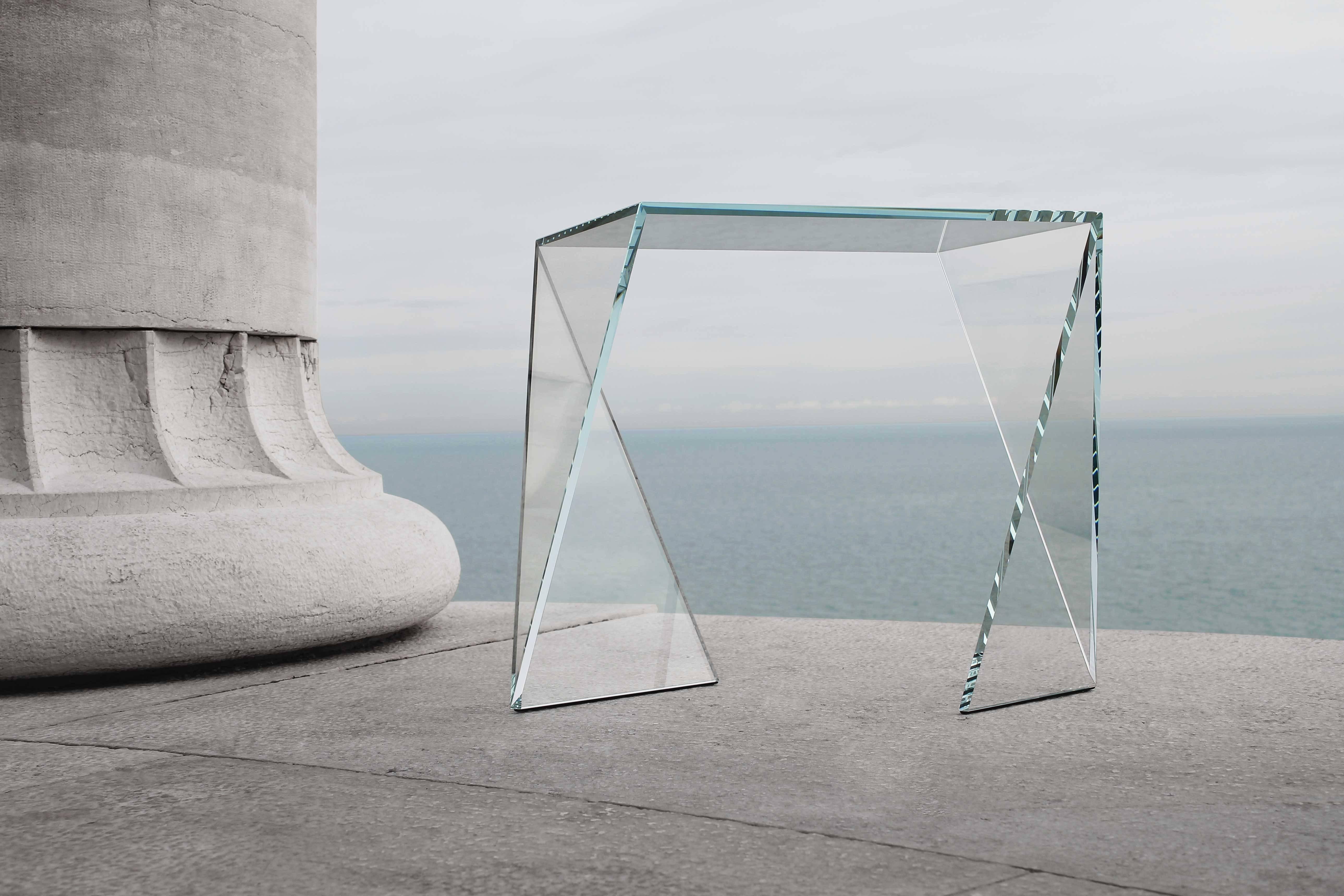Table de nuit d'appoint Modernity Glass Crystal Limited Edition Collectible Design Neuf - En vente à Ancona, Marche