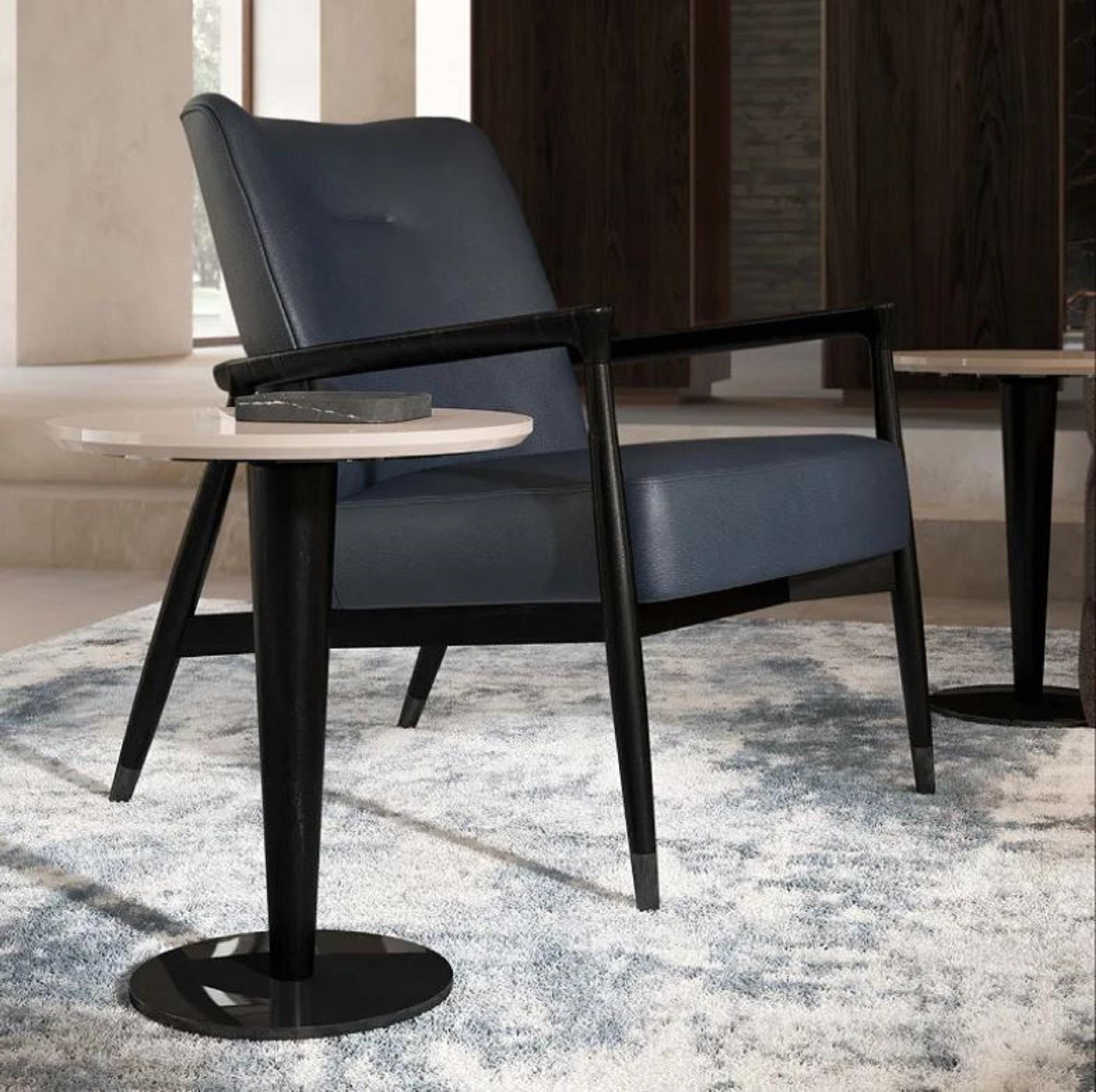 Hand-Crafted Side table Next Level For Sale