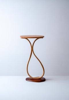 Table d'appoint n° 8 - Série Vrksa - Table d'appoint en bois